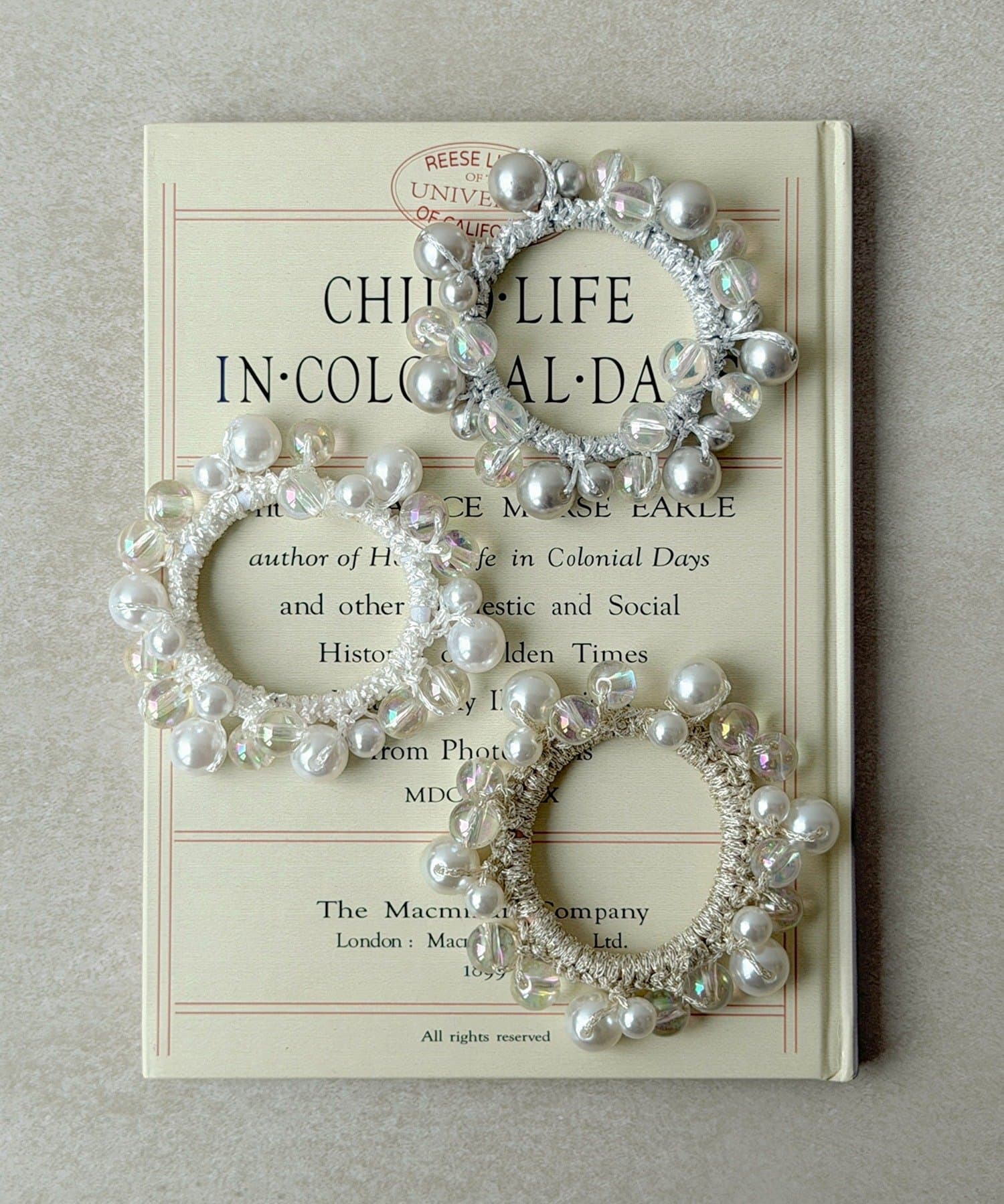 3COINS(スリーコインズ) クリアパールポニー