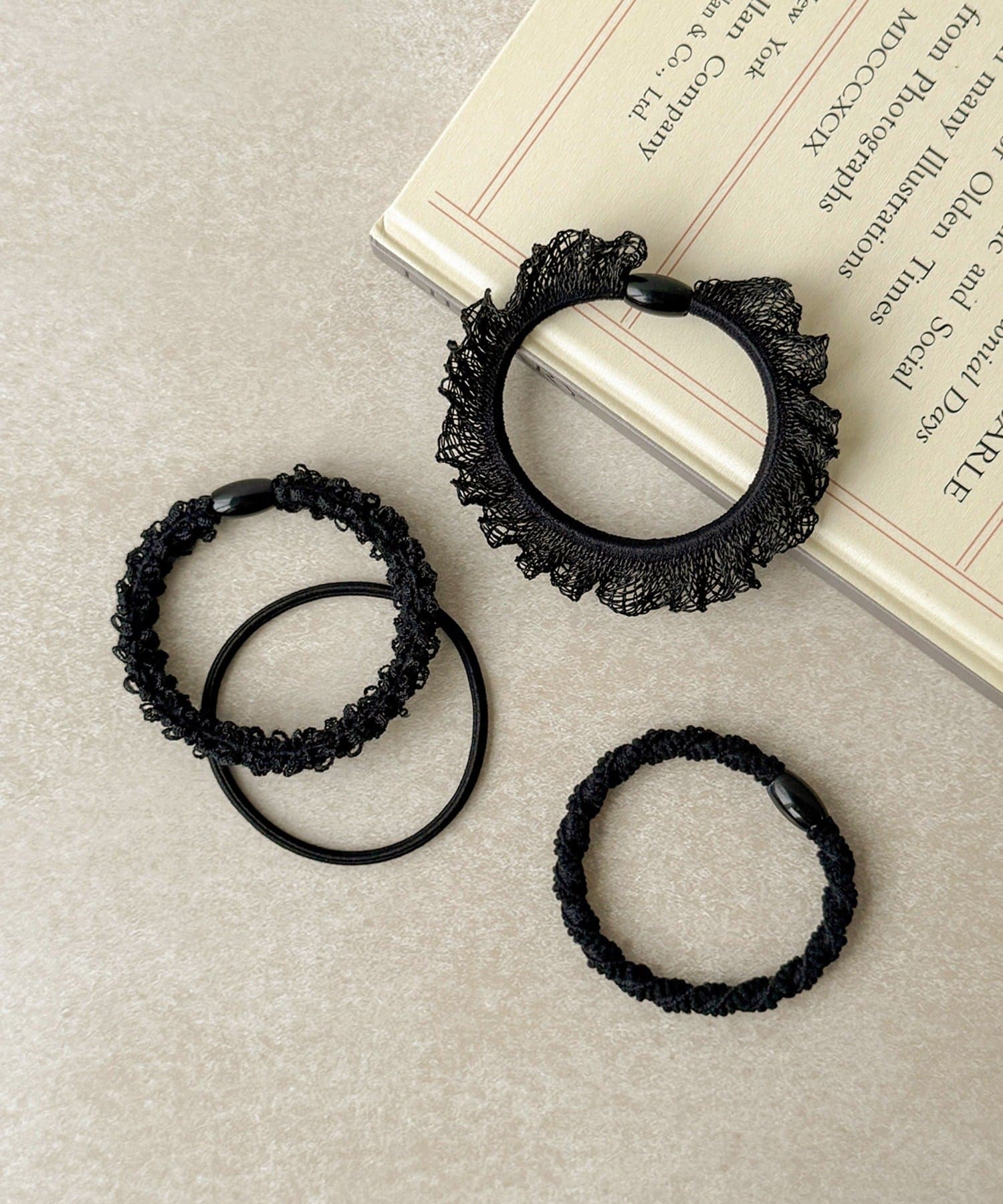 3COINS(スリーコインズ) フリルポニー4個セット