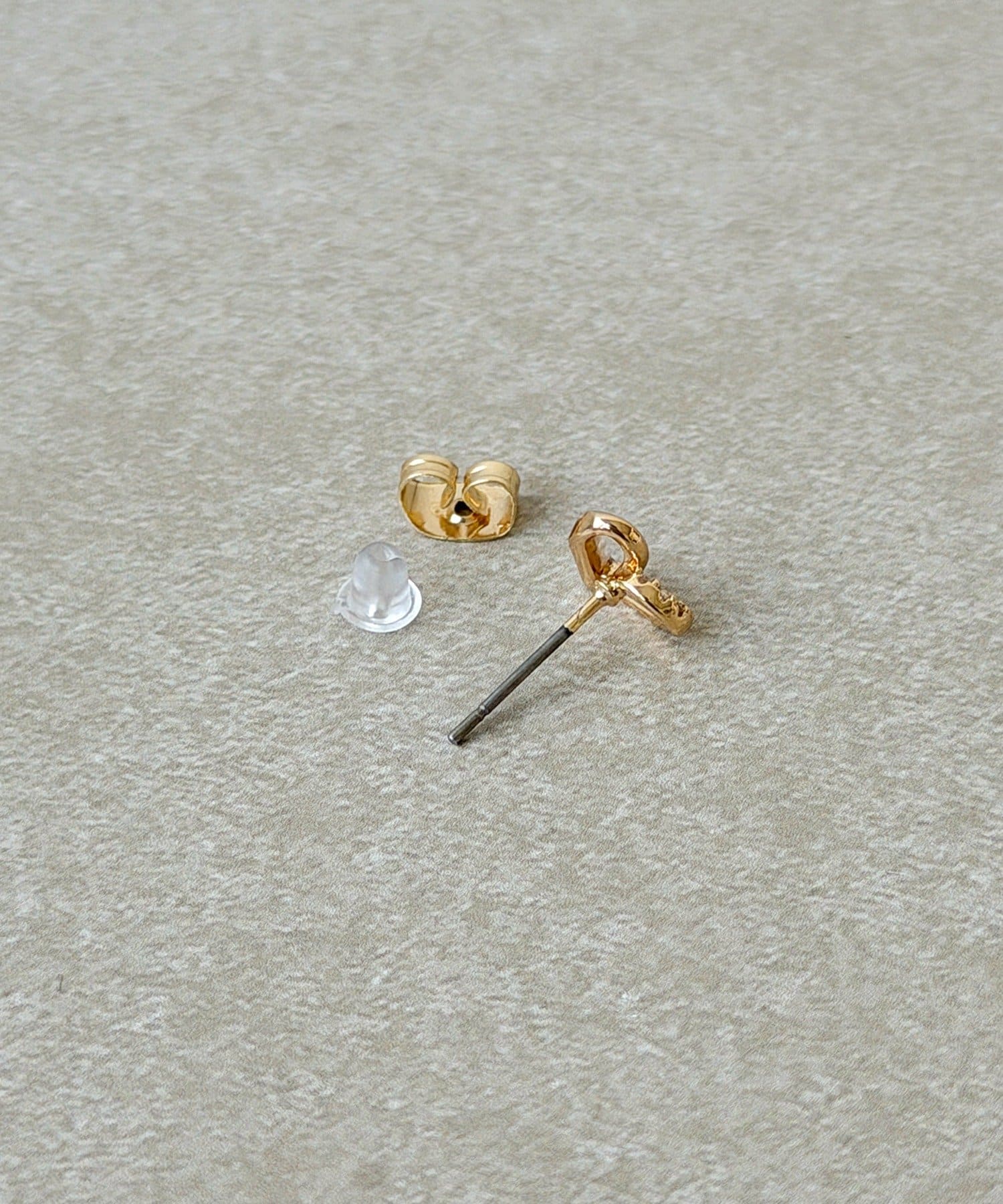 3COINS(スリーコインズ) ラインハートピアス