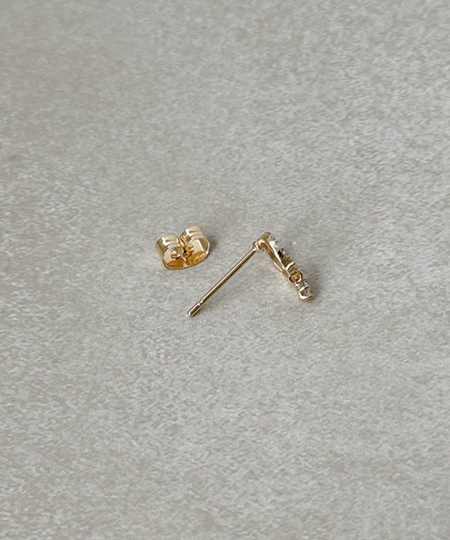 3COINS(スリーコインズ) キュービックラウンドピアス