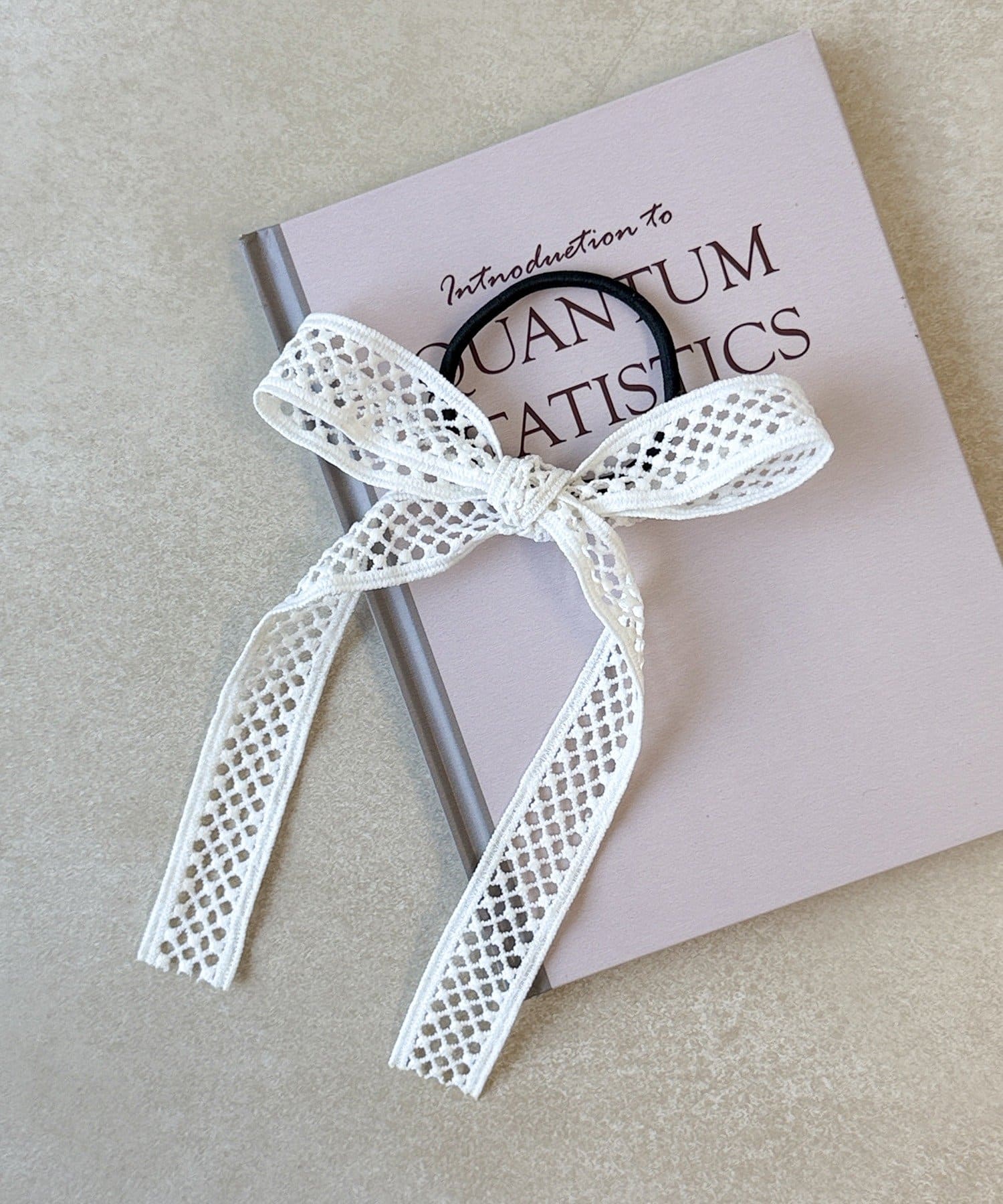 3COINS(スリーコインズ) メッシュレースリボンポニー