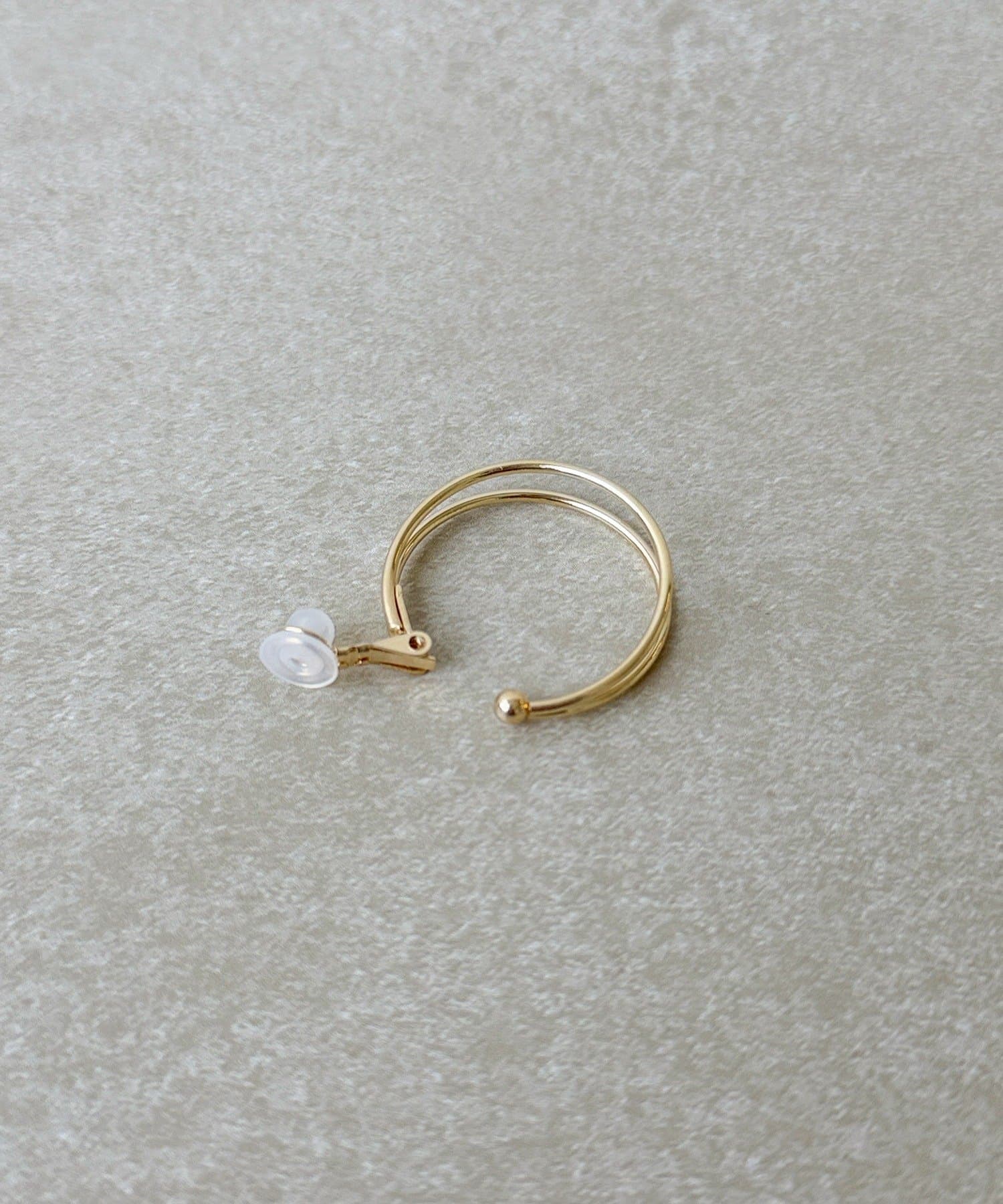 3COINS(スリーコインズ) 2連メタルフープイヤリング