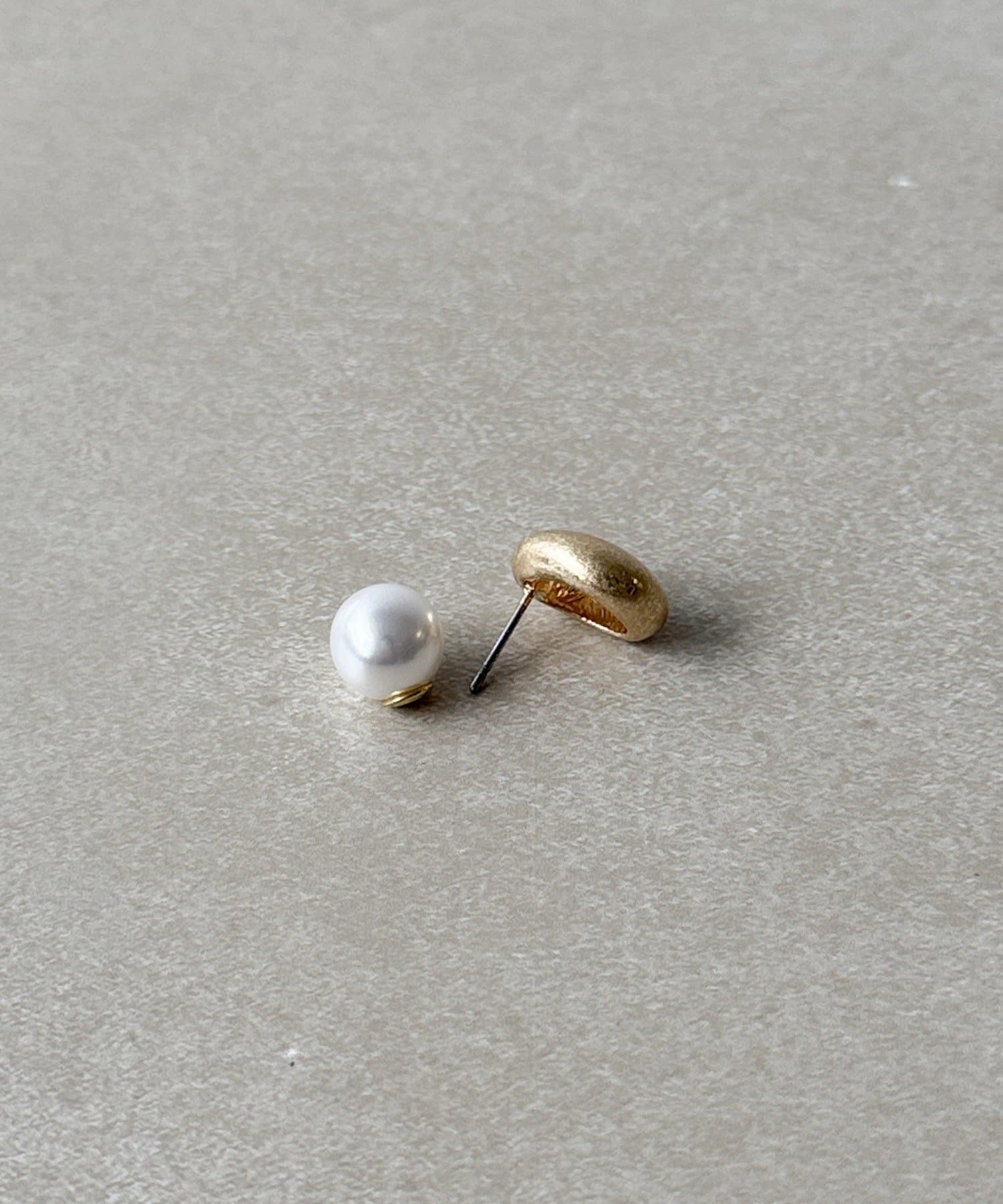 3COINS(スリーコインズ) マルチメタルパールピアス