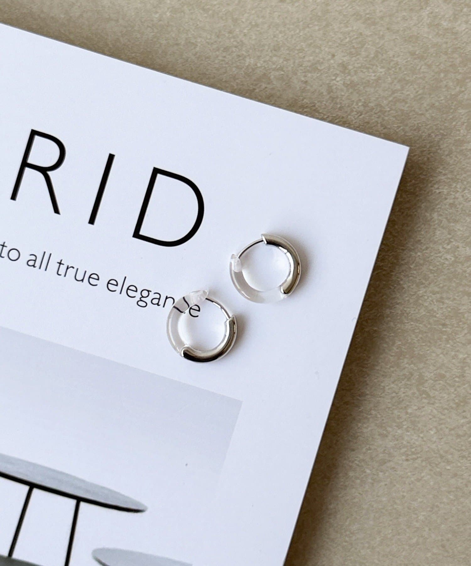 3COINS(スリーコインズ) メタルクリアワンタッチピアス