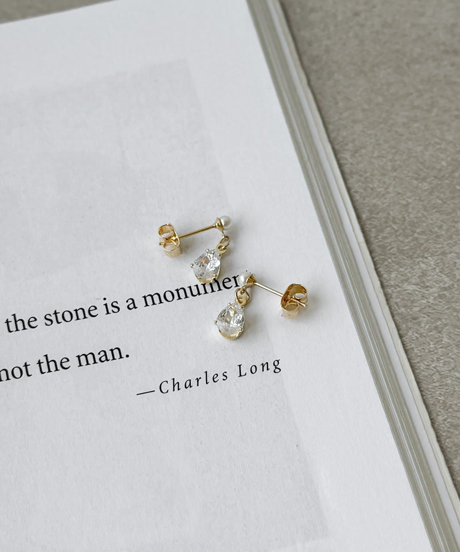 3COINS(スリーコインズ) ドロップキラキラピアス