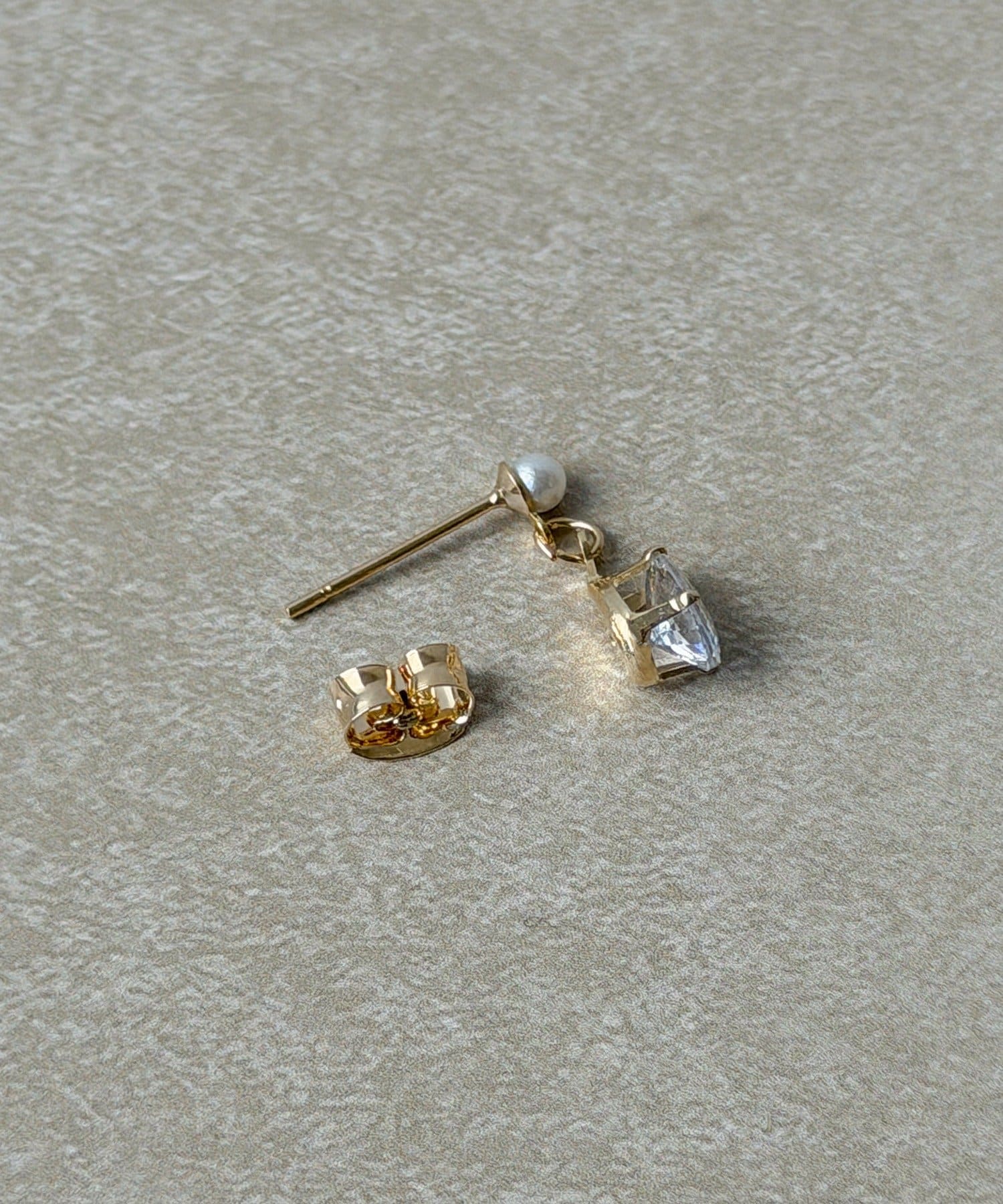 3COINS(スリーコインズ) ドロップキラキラピアス