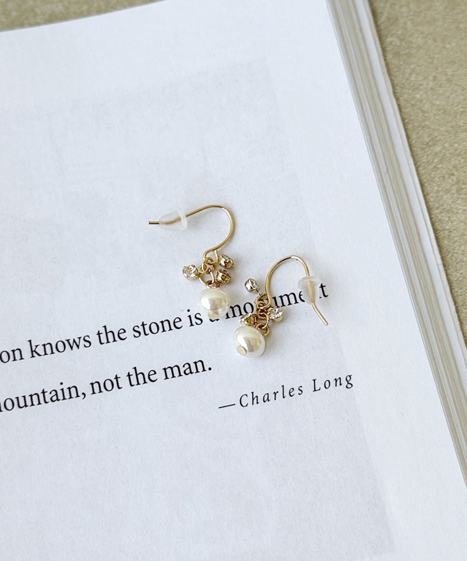 3COINS(スリーコインズ) じゃらじゃらパールピアス