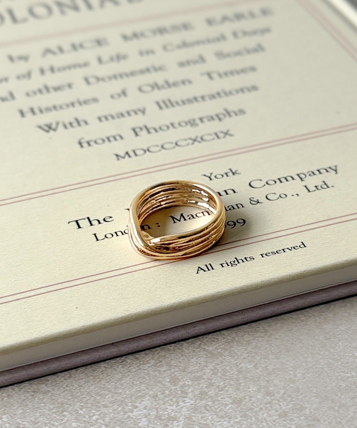 3COINS(スリーコインズ) レイヤードクロスリング