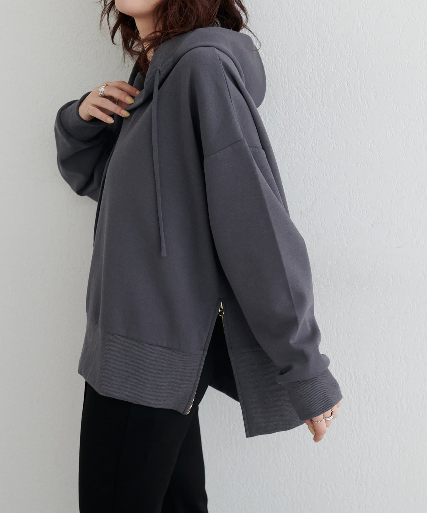 LARUTA(ラルータ) フード付スキッパーダンボールパーカー