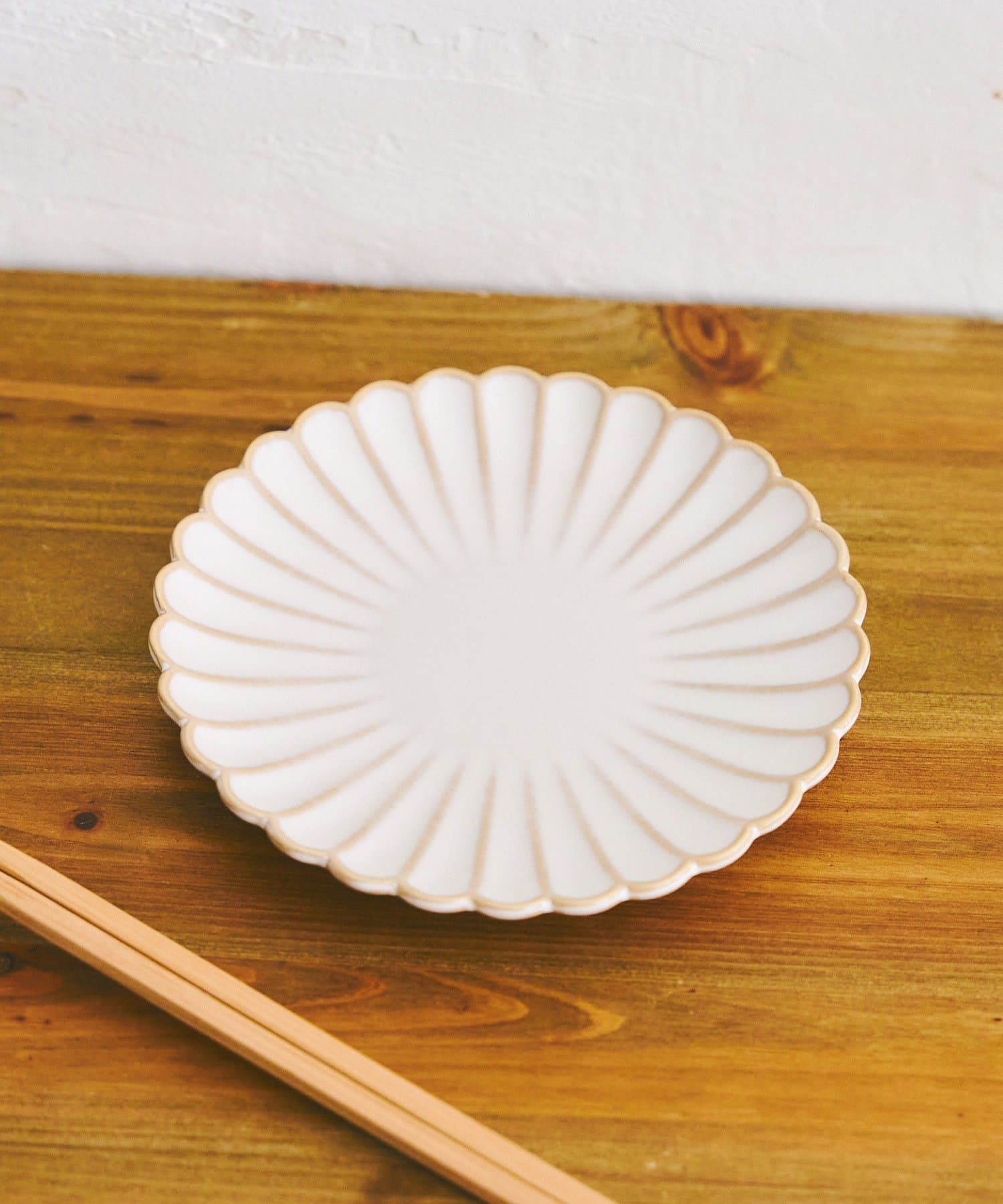 salut!(サリュ) 菊皿15cm