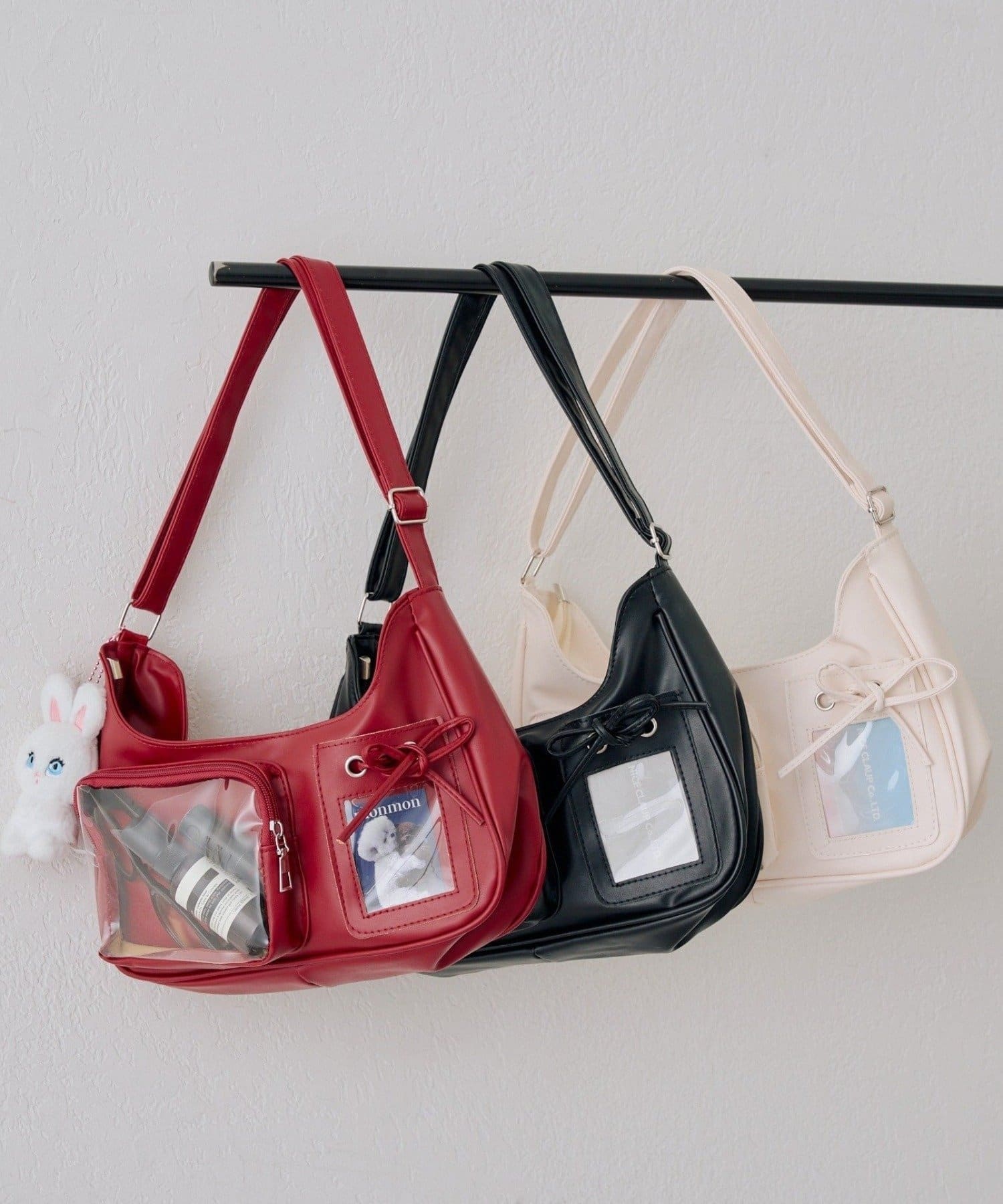 NICE CLAUP / OLIVE des OLIVE OUTLET(ナイスクラップ  / オリーブ デ オリーブ アウトレット) 【RMAF】【魅せるポケットで推しをアピール】クリアポケットリボンバッグ