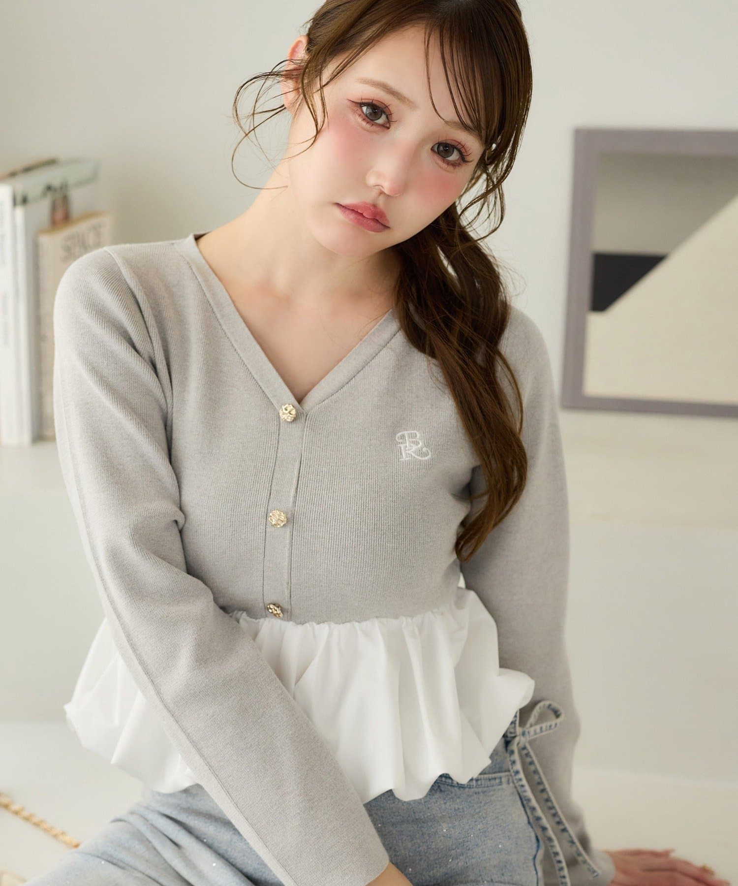 one after another NICE CLAUP(ワンアフターアナザー ナイスクラップ) ロゴ刺繡入りバルーントップス