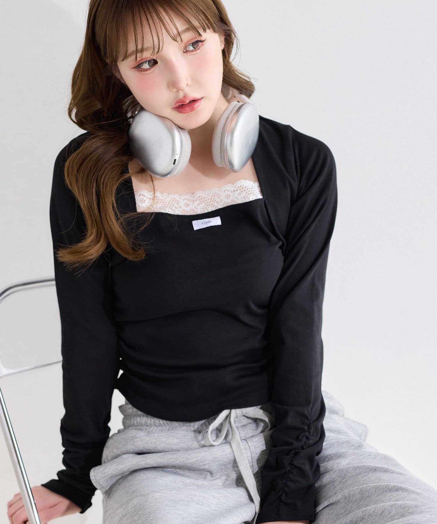 one after another NICE CLAUP(ワンアフターアナザー ナイスクラップ) レイヤード風レース付きトップス