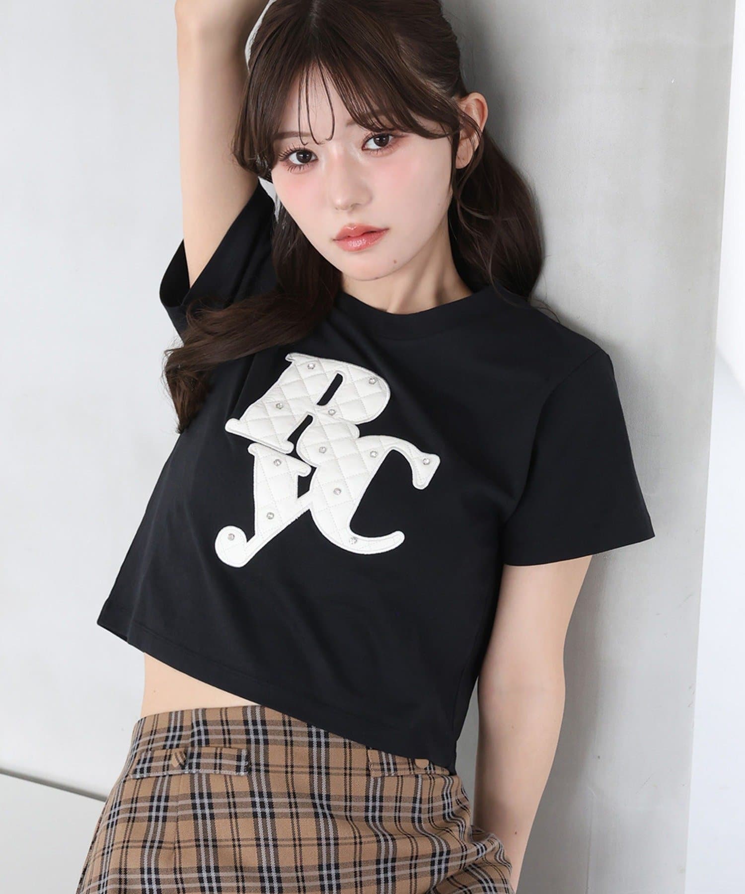 one after another NICE CLAUP(ワンアフターアナザー ナイスクラップ) ビジュー付ロゴアソートTシャツ
