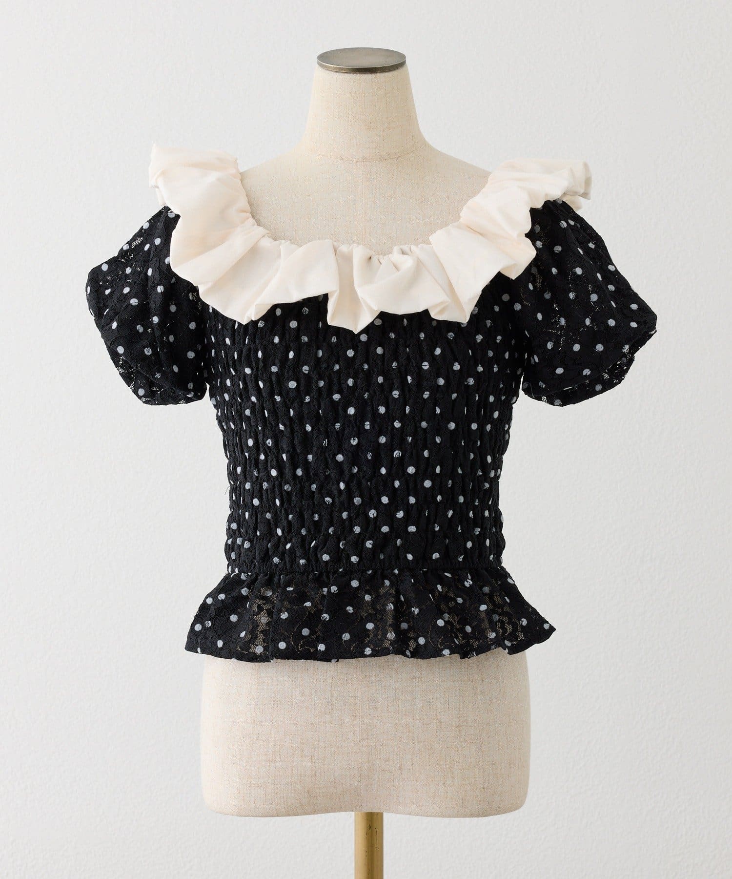 one after another NICE CLAUP(ワンアフターアナザー ナイスクラップ) 2WAYシャーリングブラウス