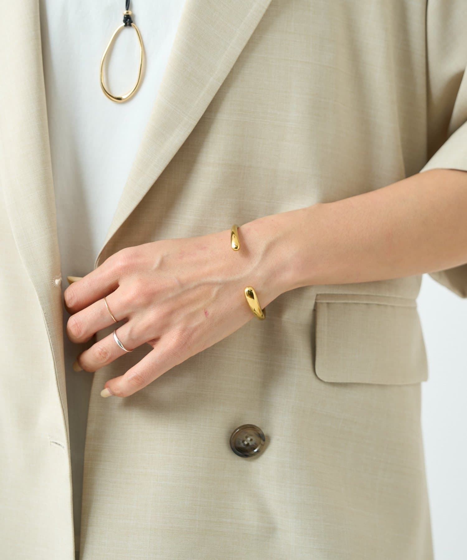 BEARDSLEY(ビアズリー) ドロップブレスレット《LIVETART》