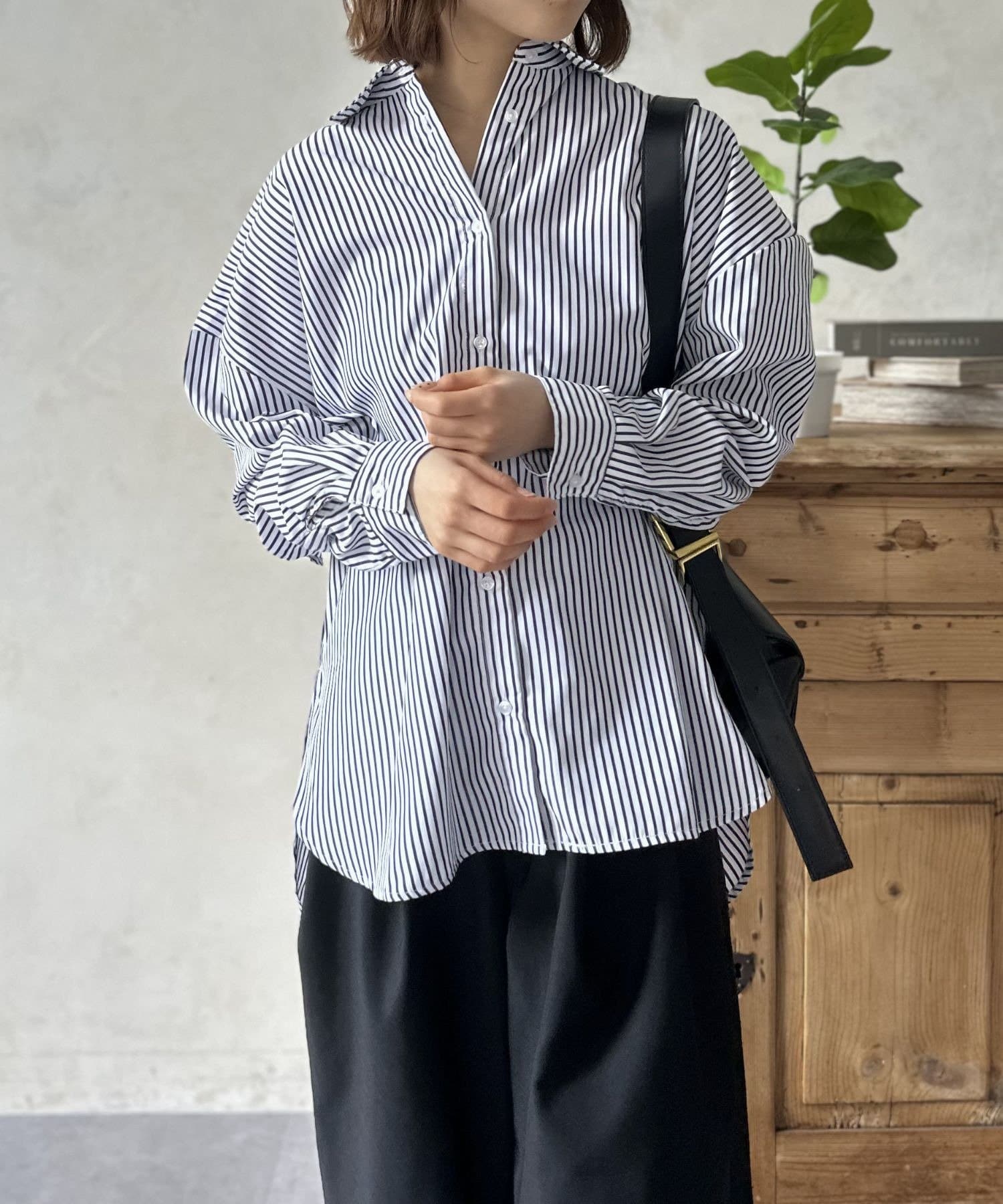 LOCUST(ローカスト) 【オンオフ使える】バックフリルシャツ