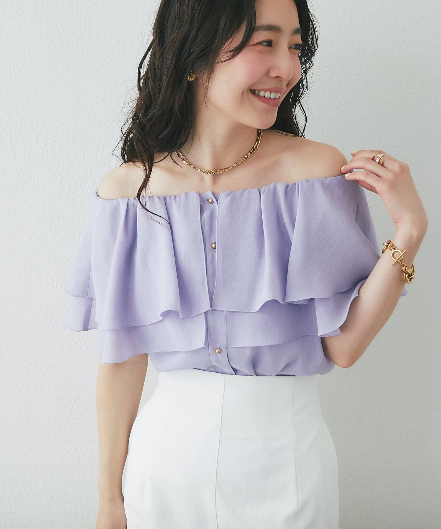 La boutique BonBon(ラブティックボンボン) ケープ風ノースリブラウス