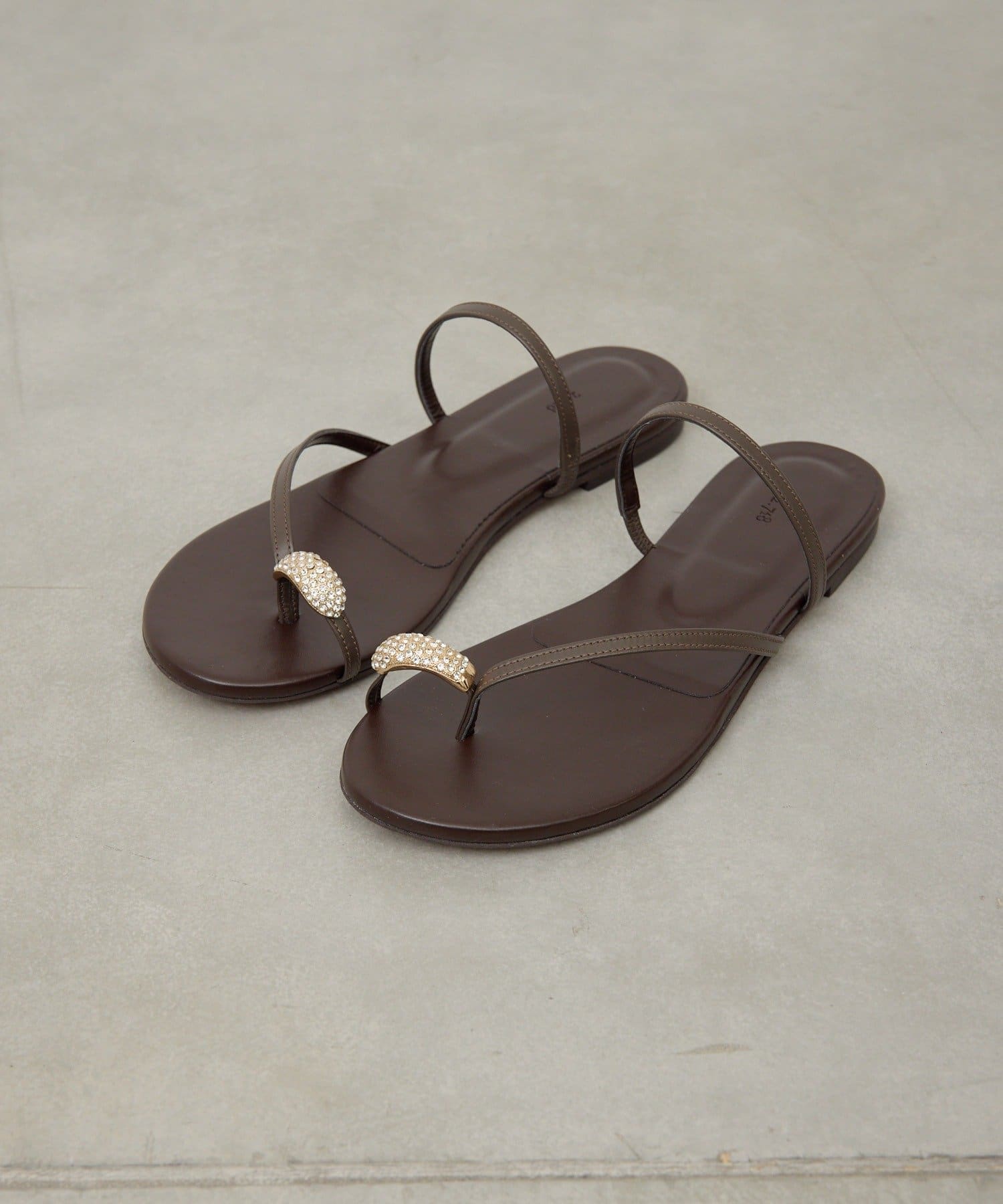 GALLARDAGALANTE(ガリャルダガランテ) 【4/7(火)18:00予約開始】【2.718】ビジュートングサンダル