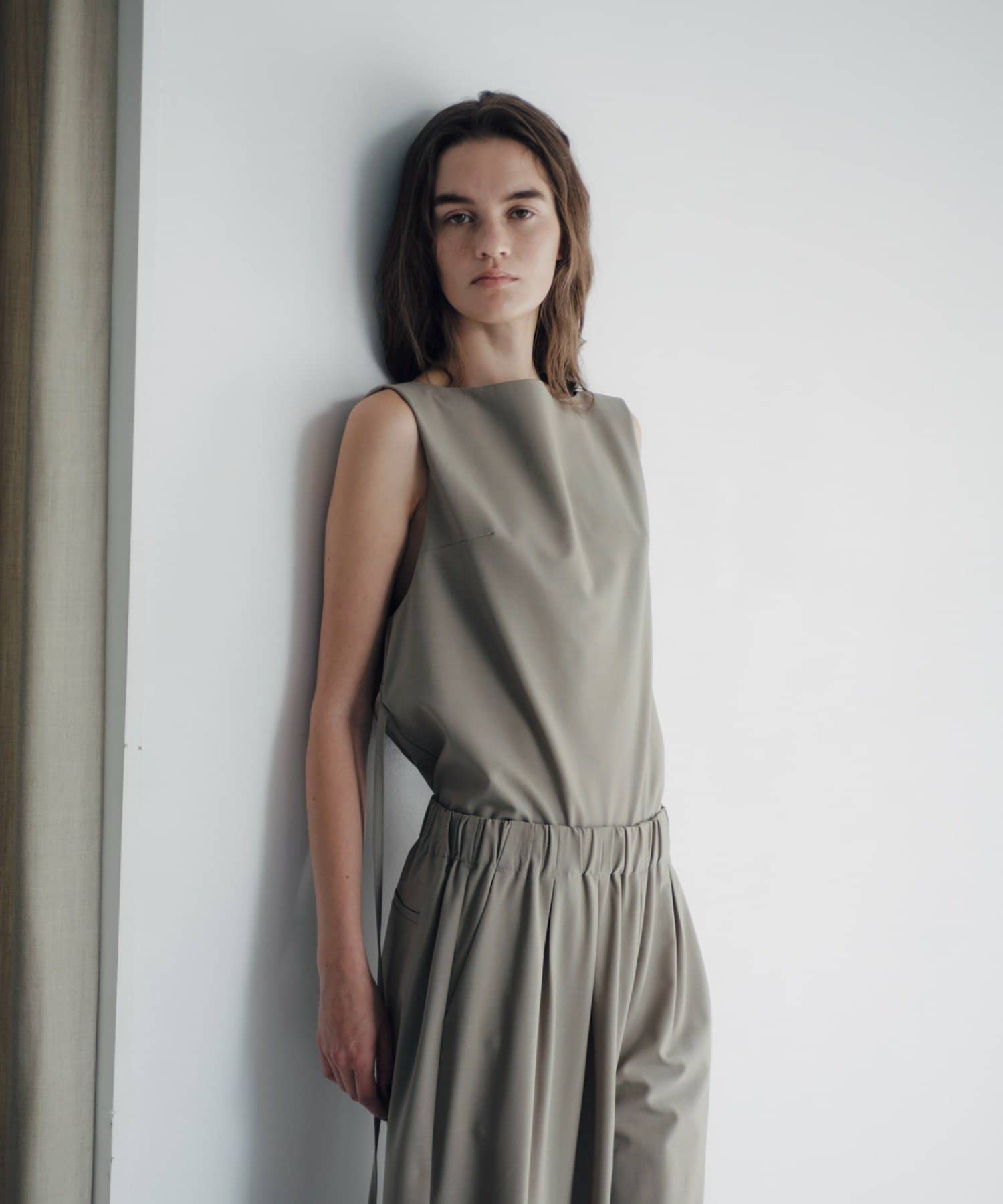 Pasterip(パセリ) Asymmetry set up top