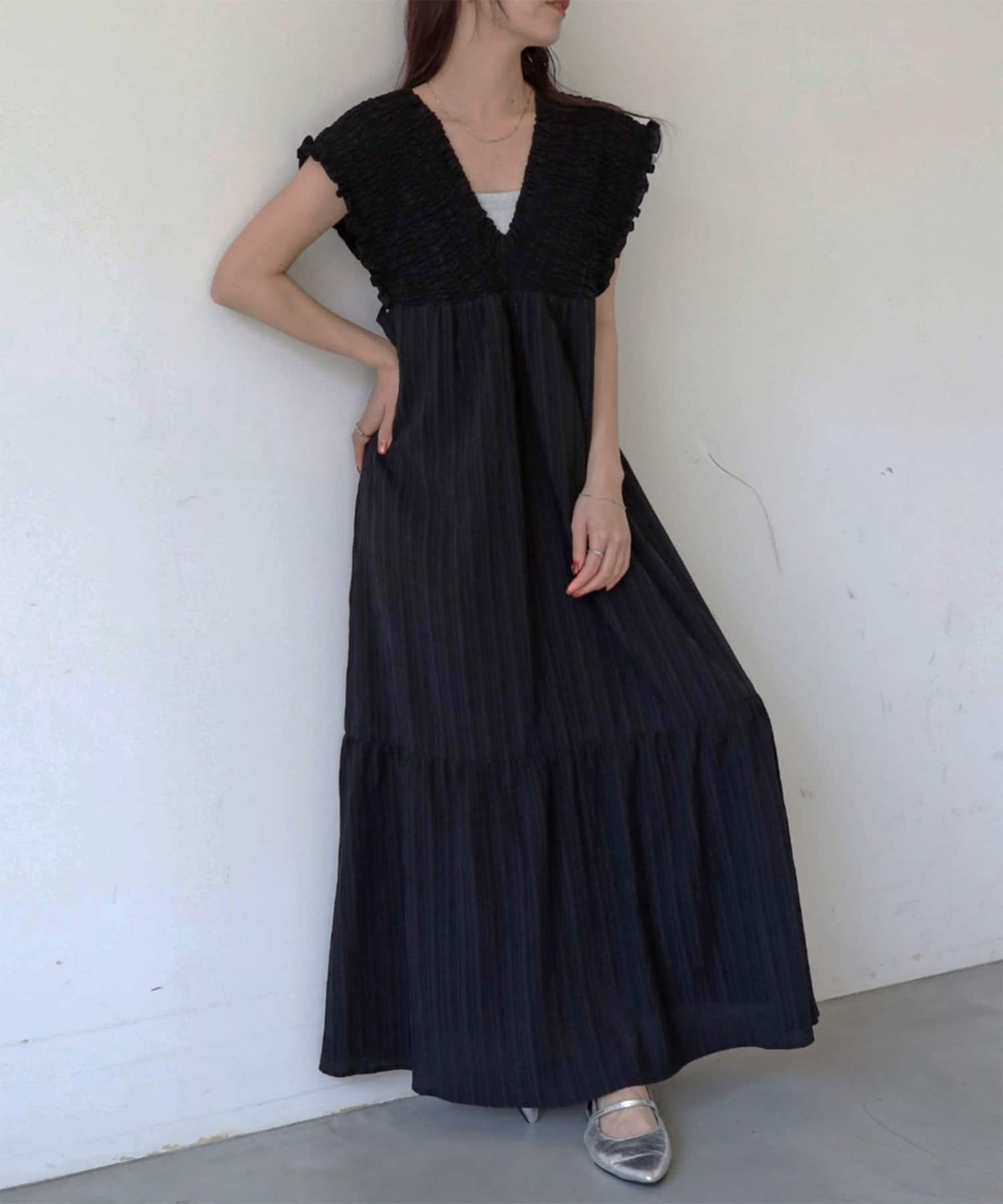 COLONY 2139(コロニー トゥーワンスリーナイン) バックリボンシャーリングワンピース