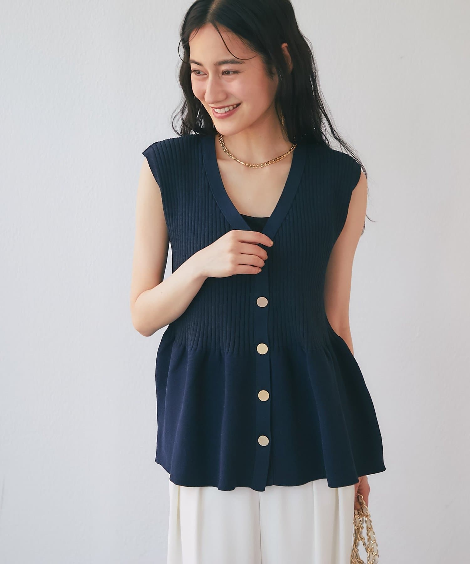 La boutique BonBon(ラブティックボンボン) ペプラムラメノースリニット