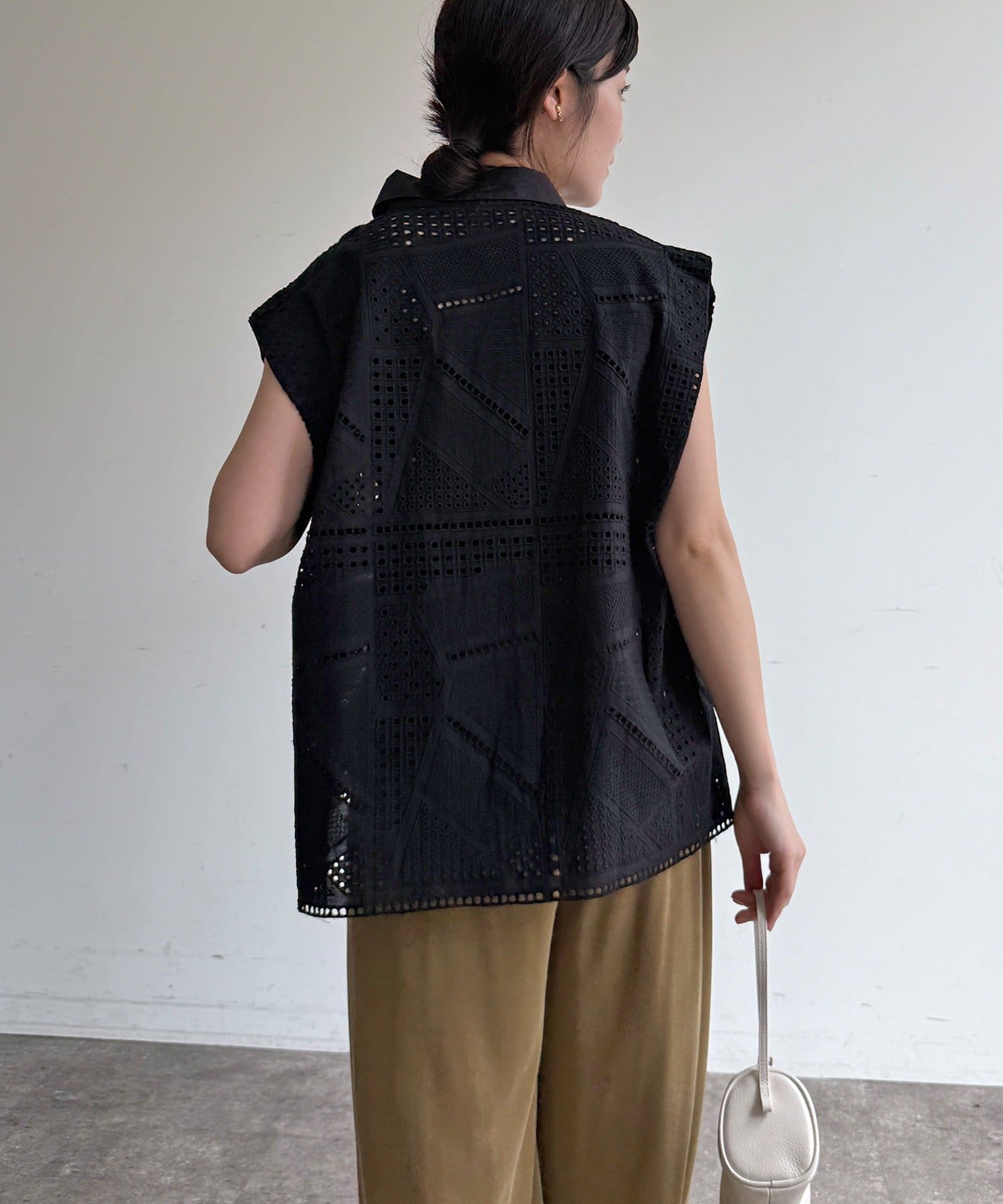 DOUDOU(ドゥドゥ) 【WEB限定】カットワークレースシャツ