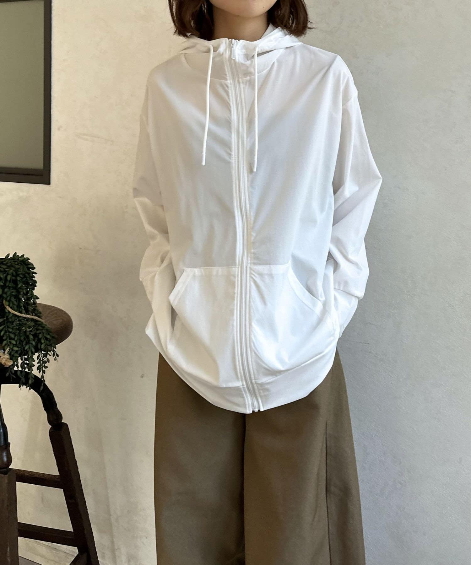 LOCUST(ローカスト) 【UVカット】ゆるパーカー