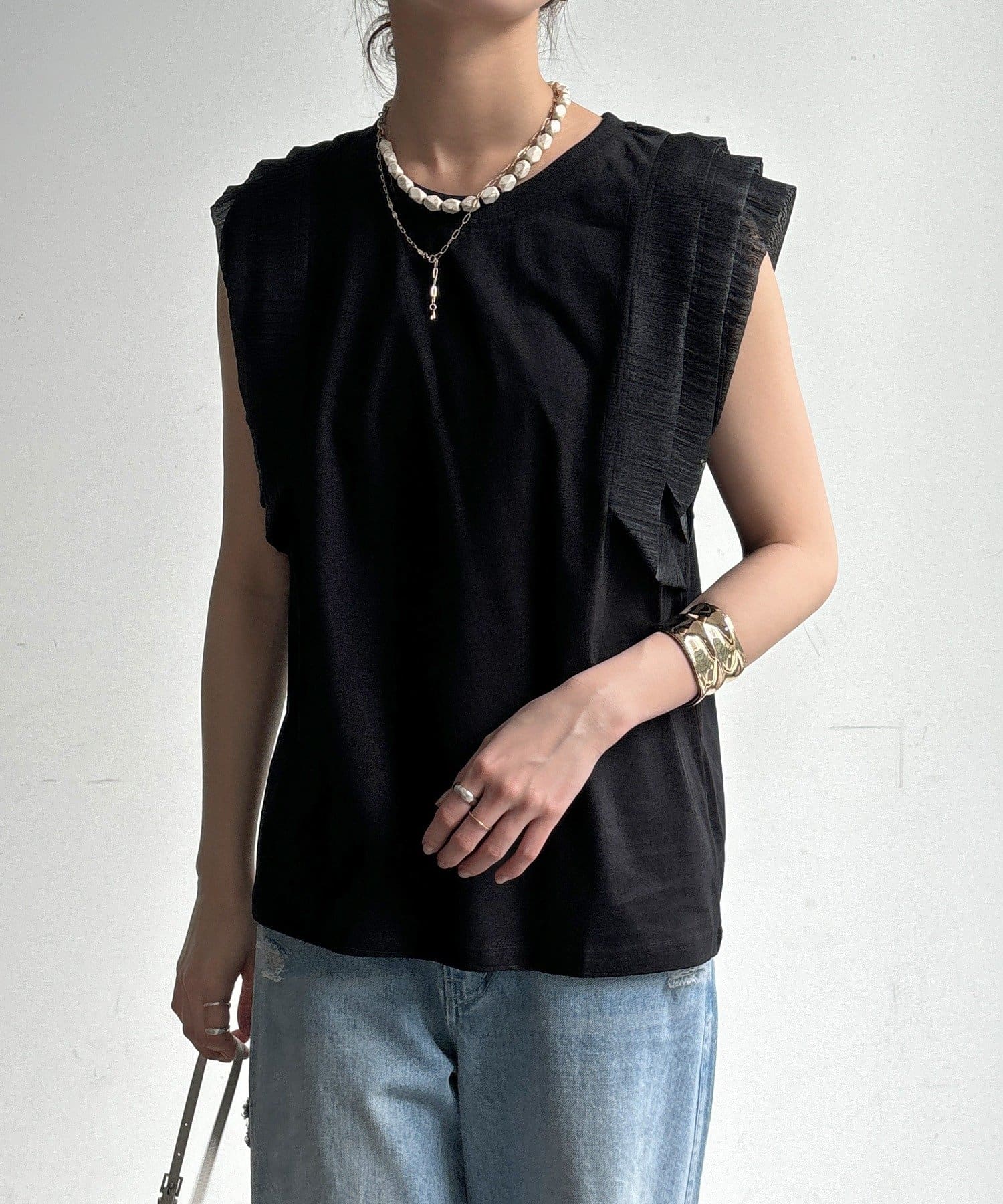 DOUDOU(ドゥドゥ) 【WEB限定】ショルダーフリルトップス