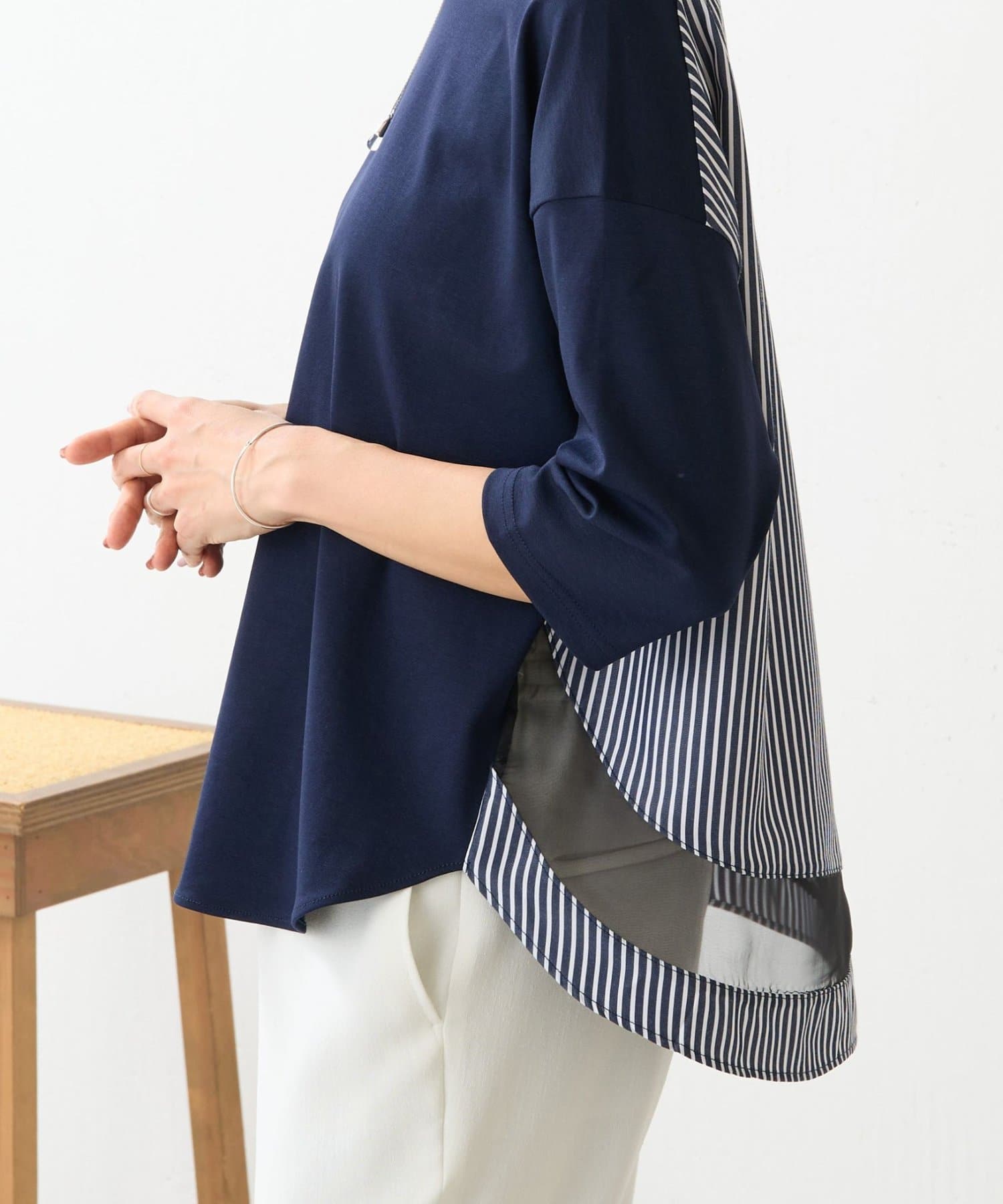 BEARDSLEY(ビアズリー) 《4/8(水)12:00予約開始》ラウンドキリカエストライププルオーバー