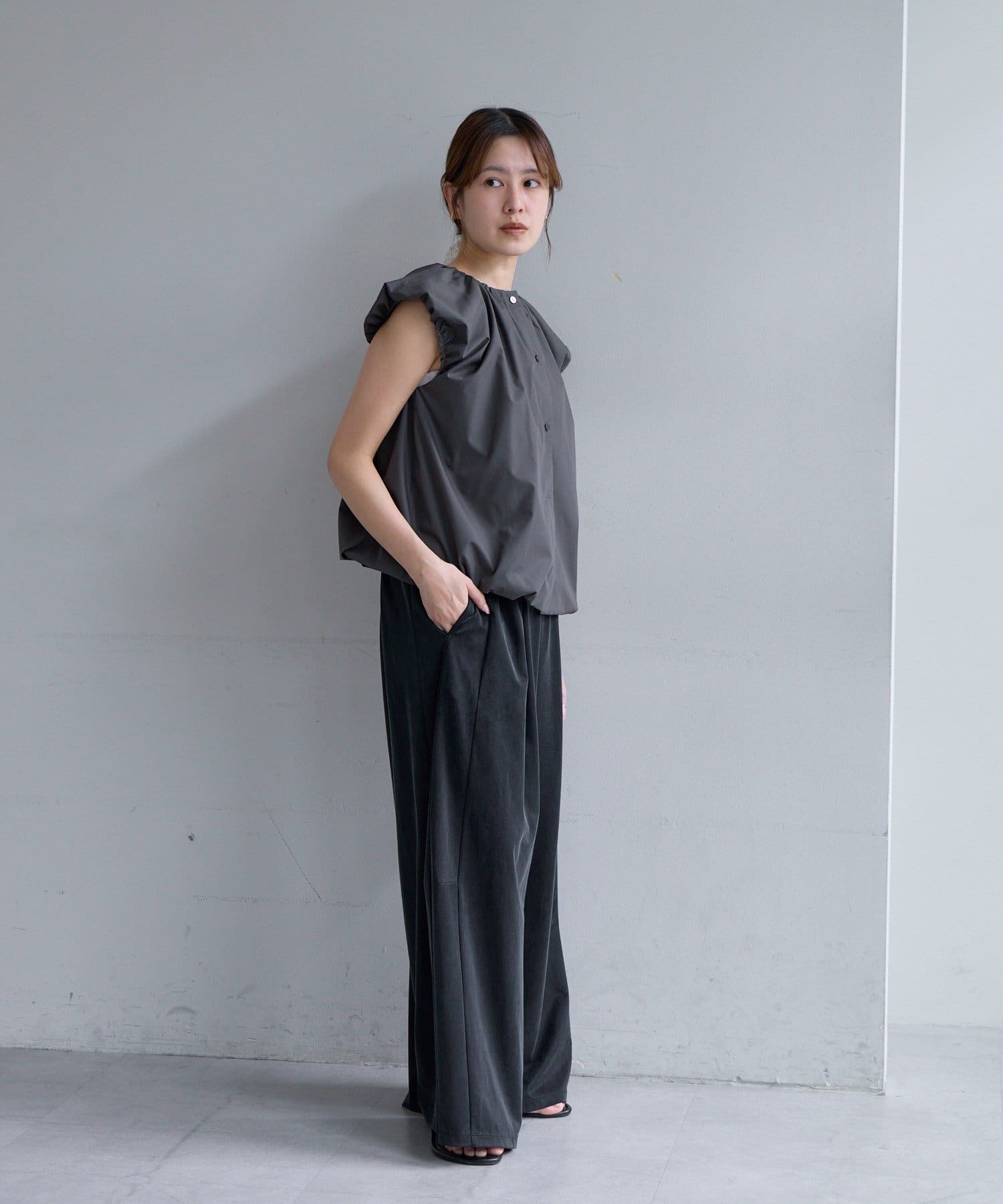 SHENERY(シーナリー) パフギャザーバルーントップス