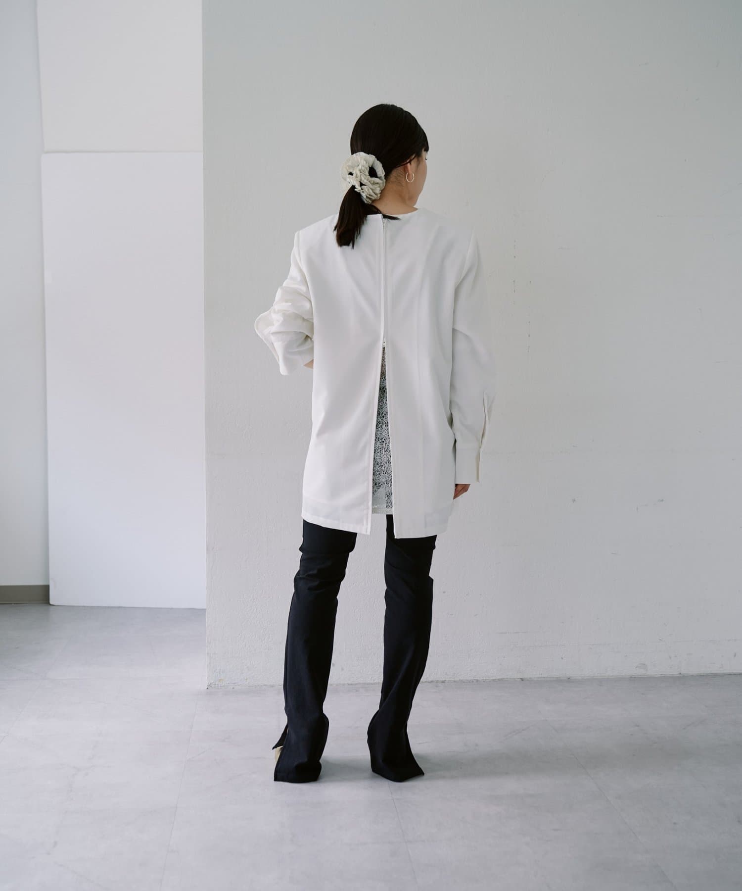 Pasterip(パセリ) Power shoulder mini dress