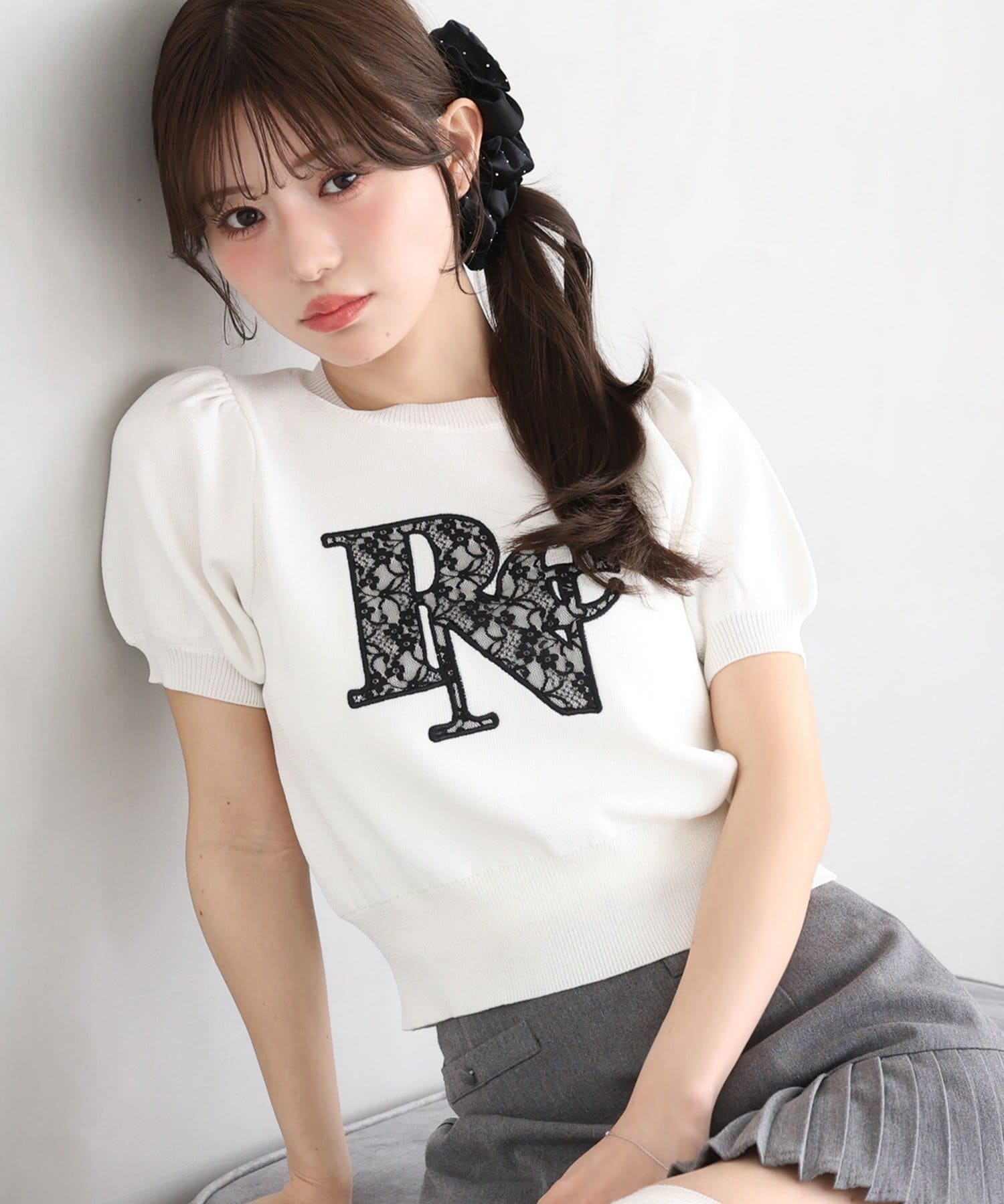 one after another NICE CLAUP(ワンアフターアナザー ナイスクラップ) レースロゴニット