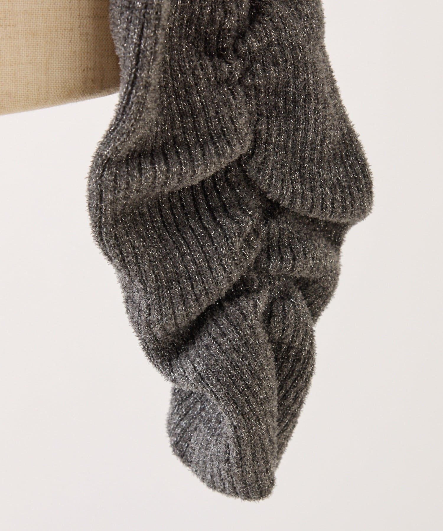 NICE CLAUP / OLIVE des OLIVE OUTLET(ナイスクラップ  / オリーブ デ オリーブ アウトレット) 【one after another】オフショルニット