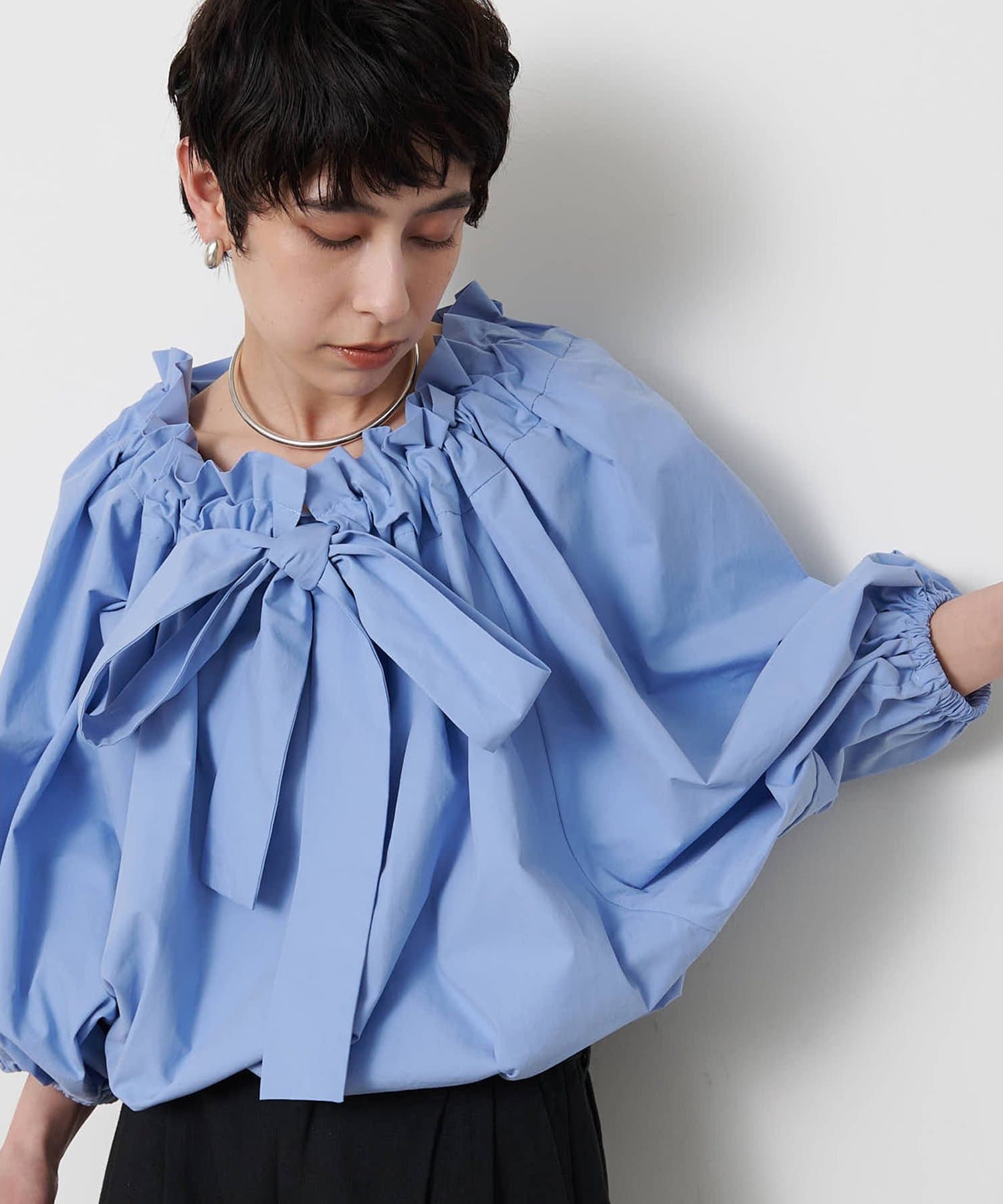 Whim Gazette(ウィム ガゼット) コットンタイプライターギャザーブラウス