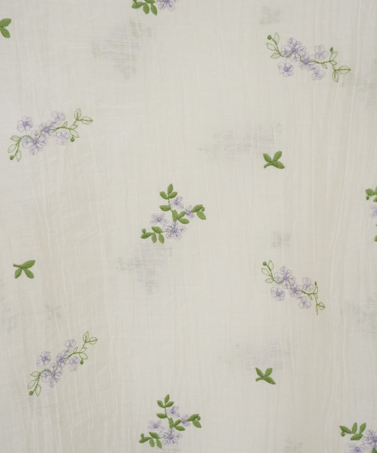 DISCOAT(ディスコート) 【WEB限定】花柄刺繍シアーブラウス