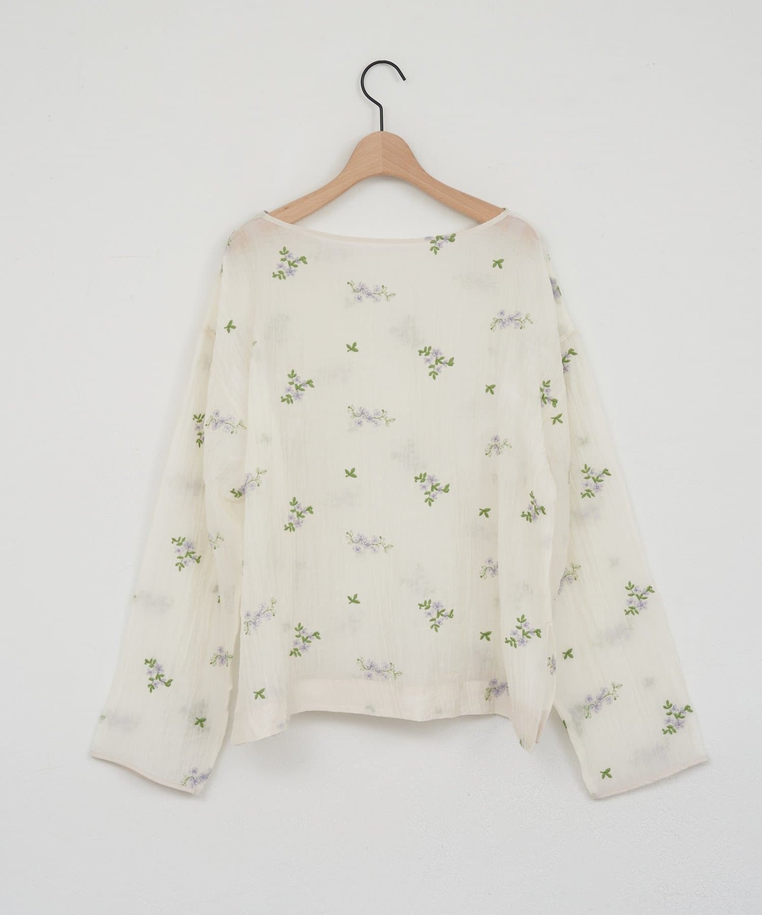 DISCOAT(ディスコート) 【WEB限定】花柄刺繍シアーブラウス