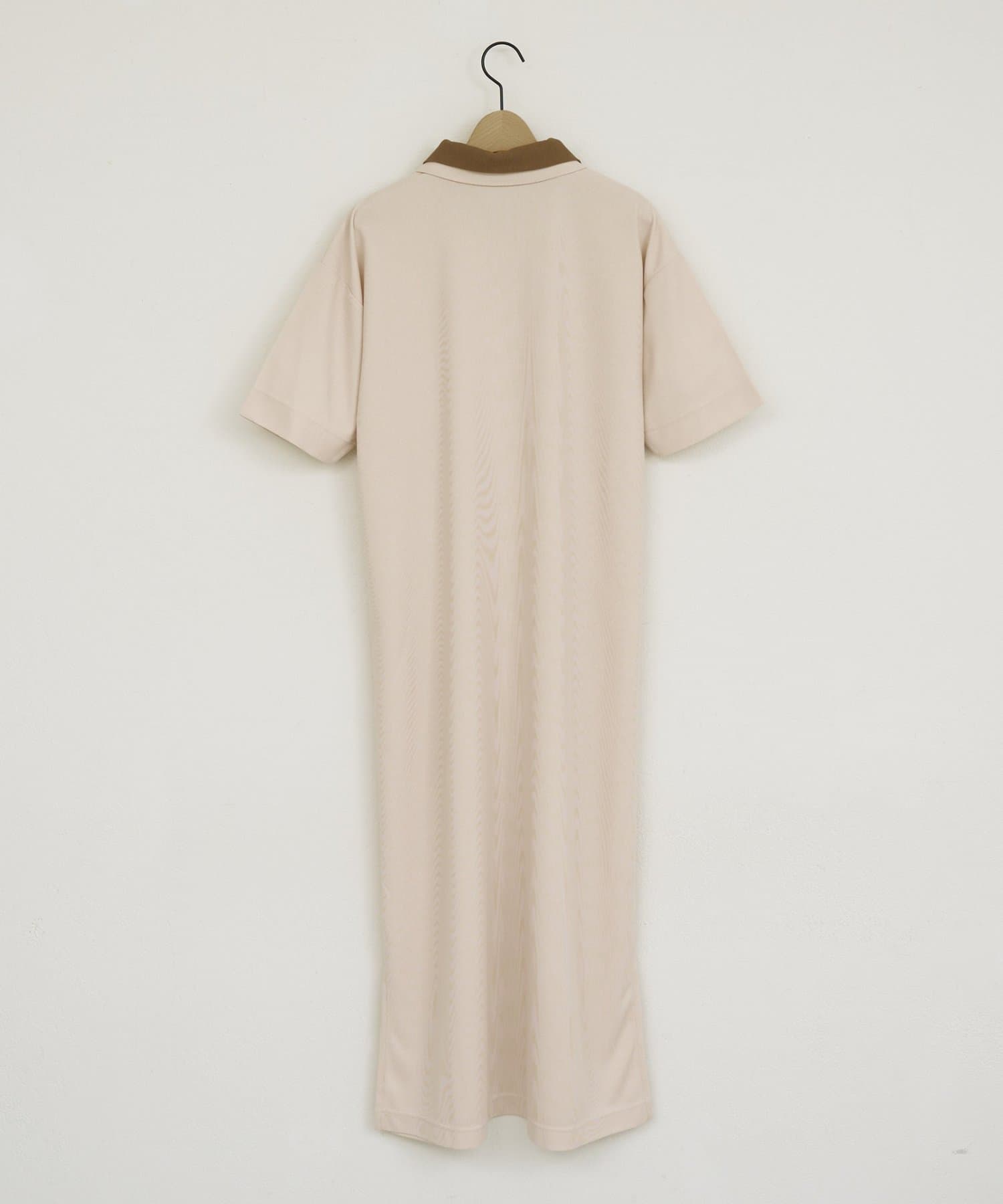 DISCOAT(ディスコート) 【WEB限定】衿2重ゆったりカットワンピース