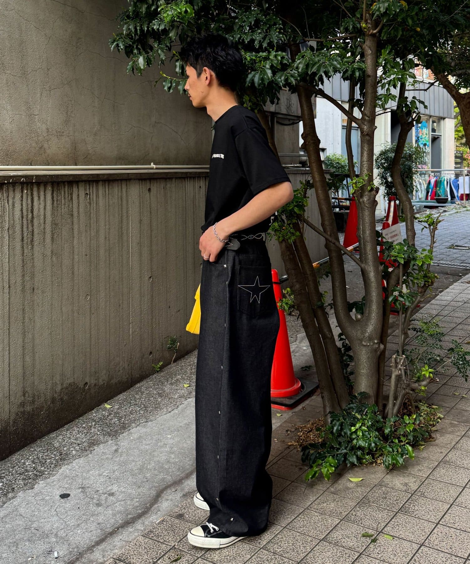 CIAOPANIC(チャオパニック) スター刺繍スタッズデニムパンツ