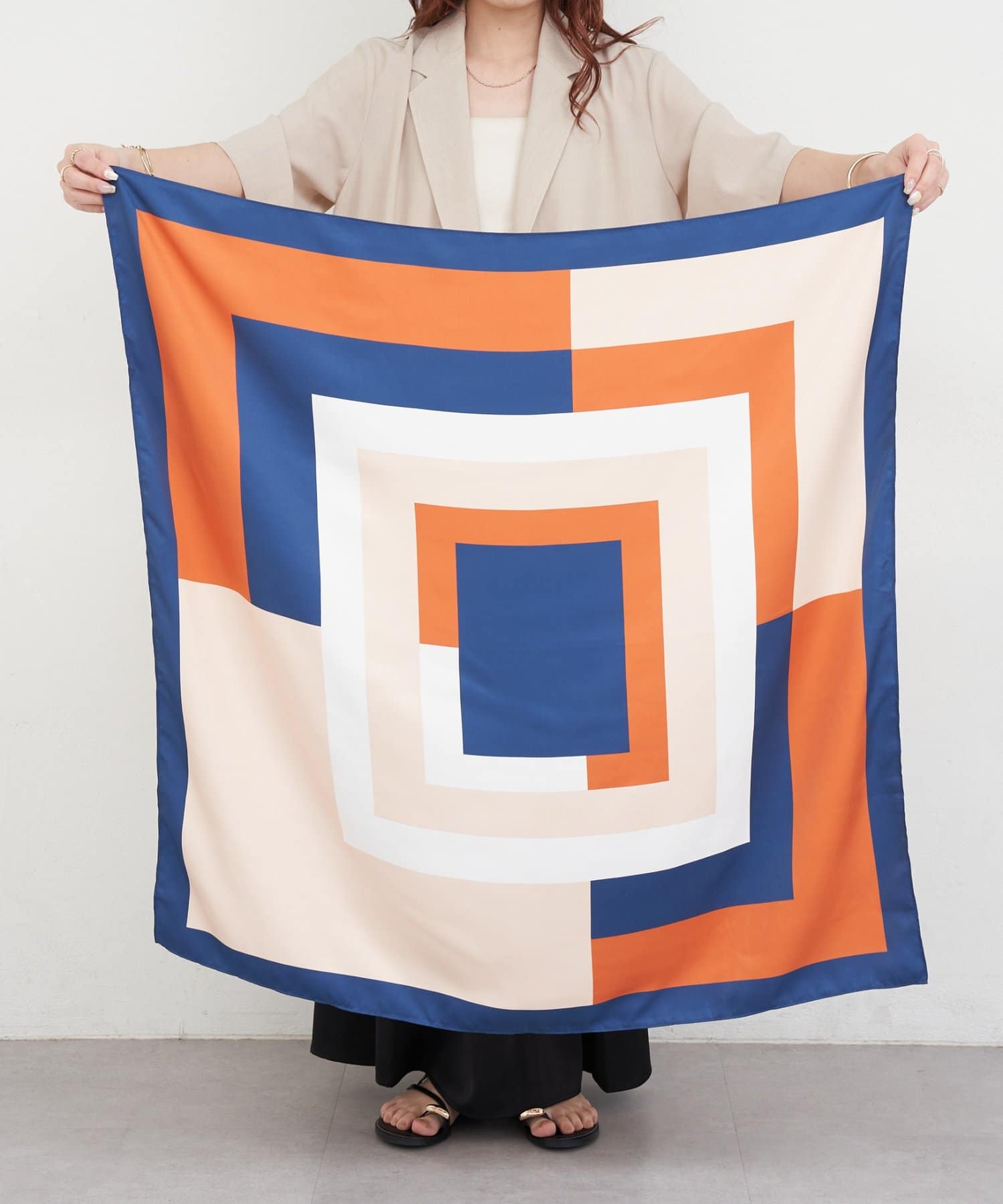 DISCOAT(ディスコート) オリジナルプリントスカーフ