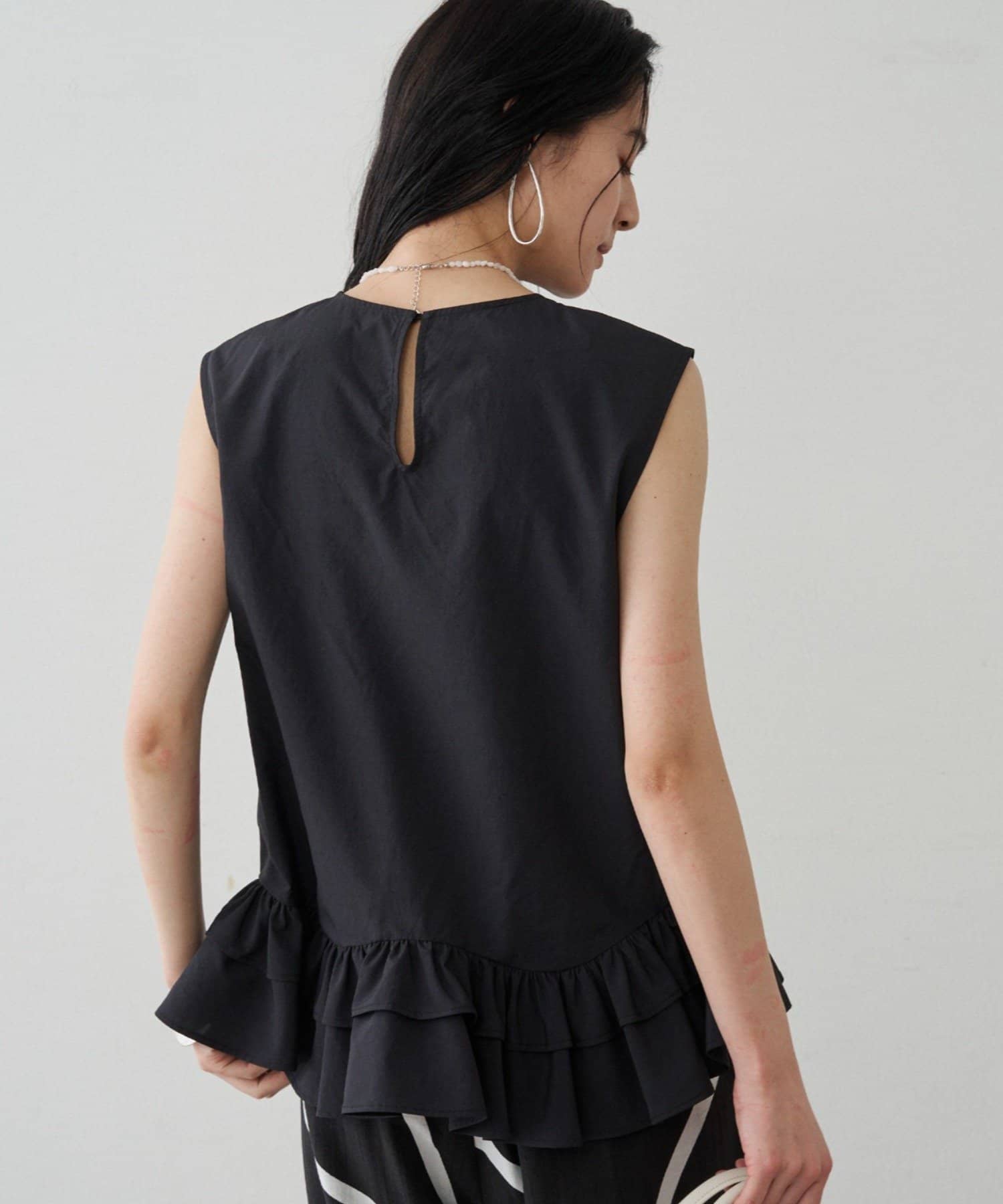 LOUNGEDRESS(ラウンジドレス) ランダムフリルブラウス