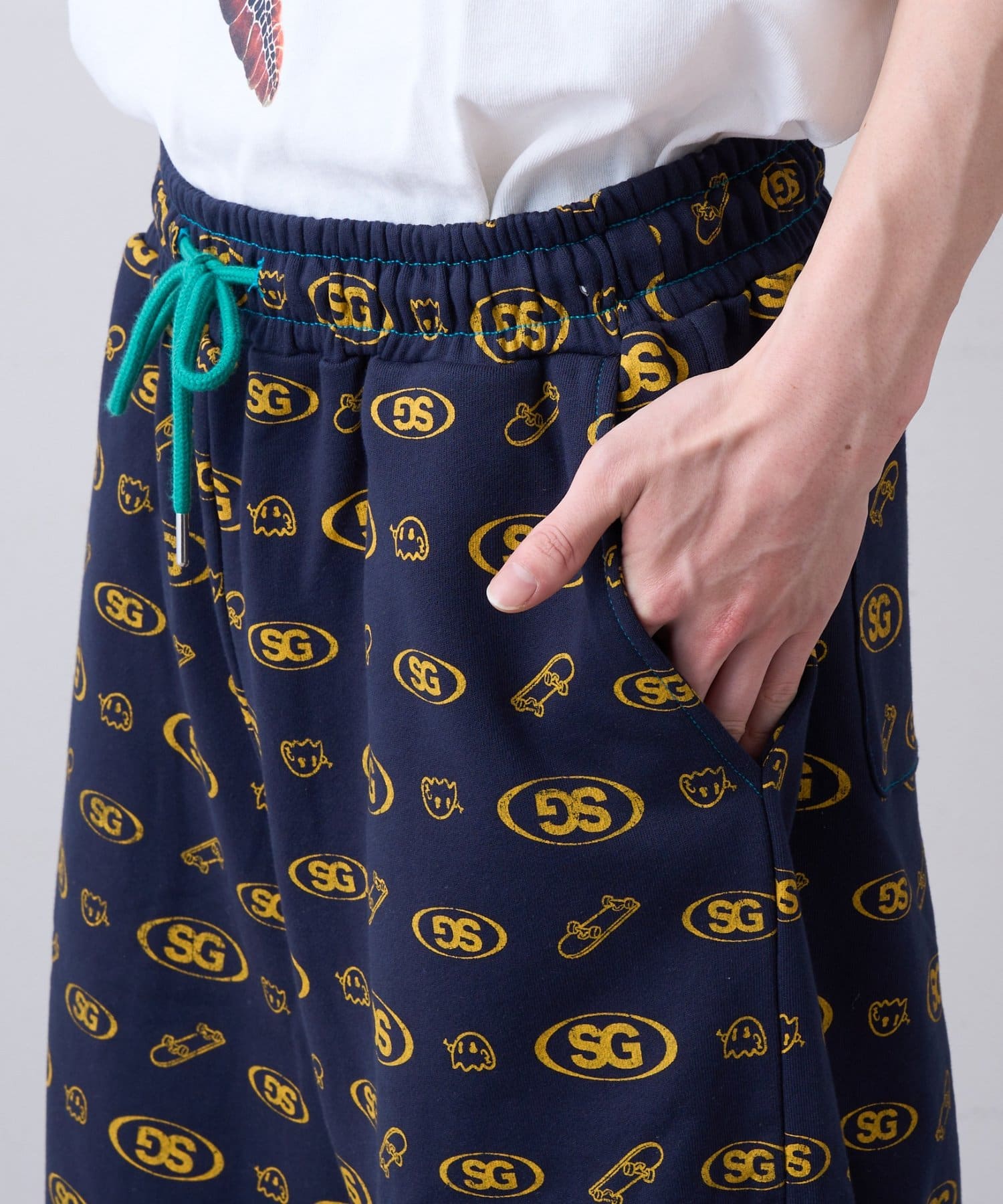 CIAOPANIC TYPY(チャオパニックティピー) 【SOUNDS GOOOOD】総柄スウェットハーフパンツ