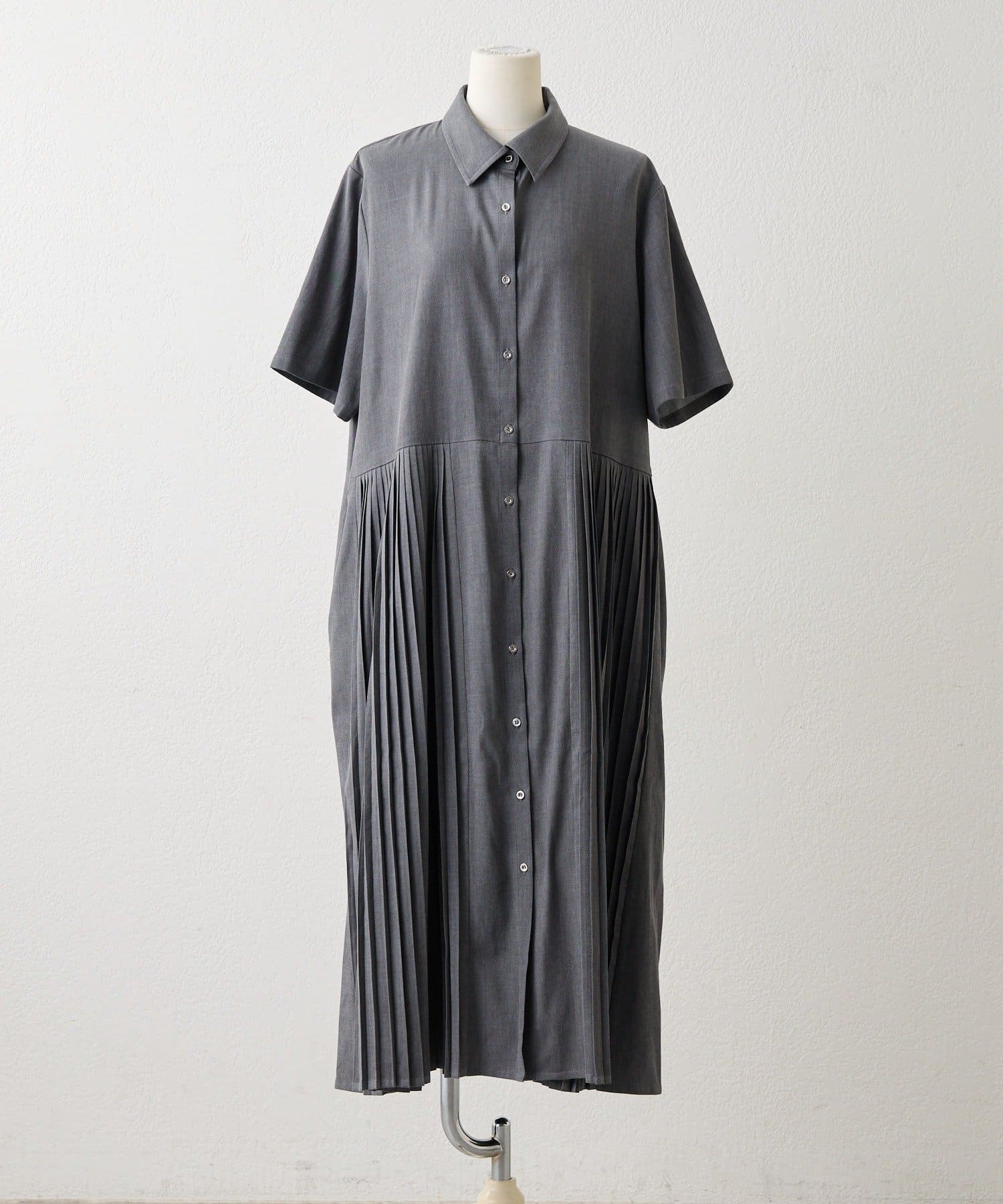 ear PAPILLONNER(イア パピヨネ) 《リラックス》デニムプリーツワンピース【SUM1 STYLE(スミスタイル)】