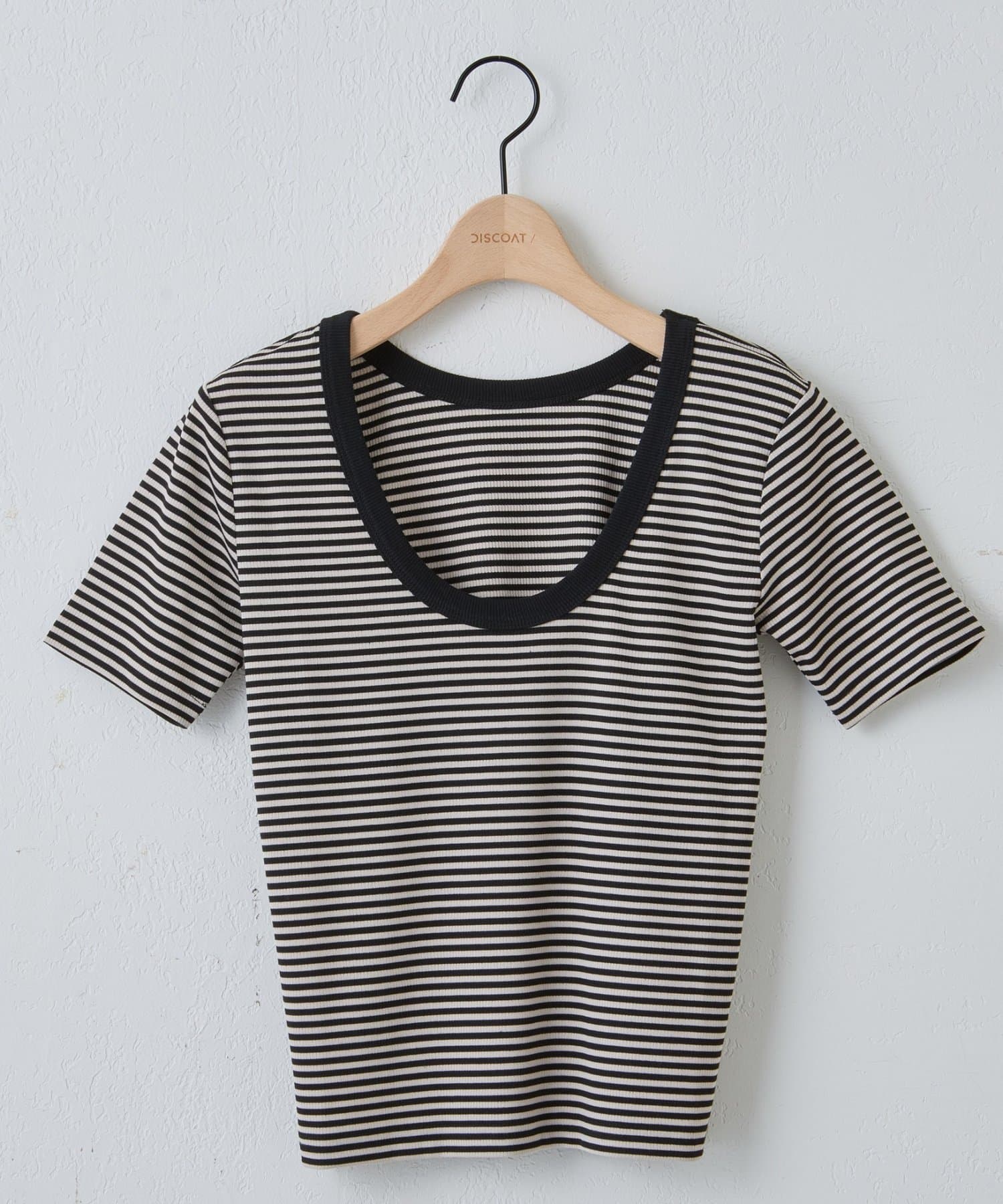 DISCOAT(ディスコート) 【WEB限定】Uネック半袖Tシャツ