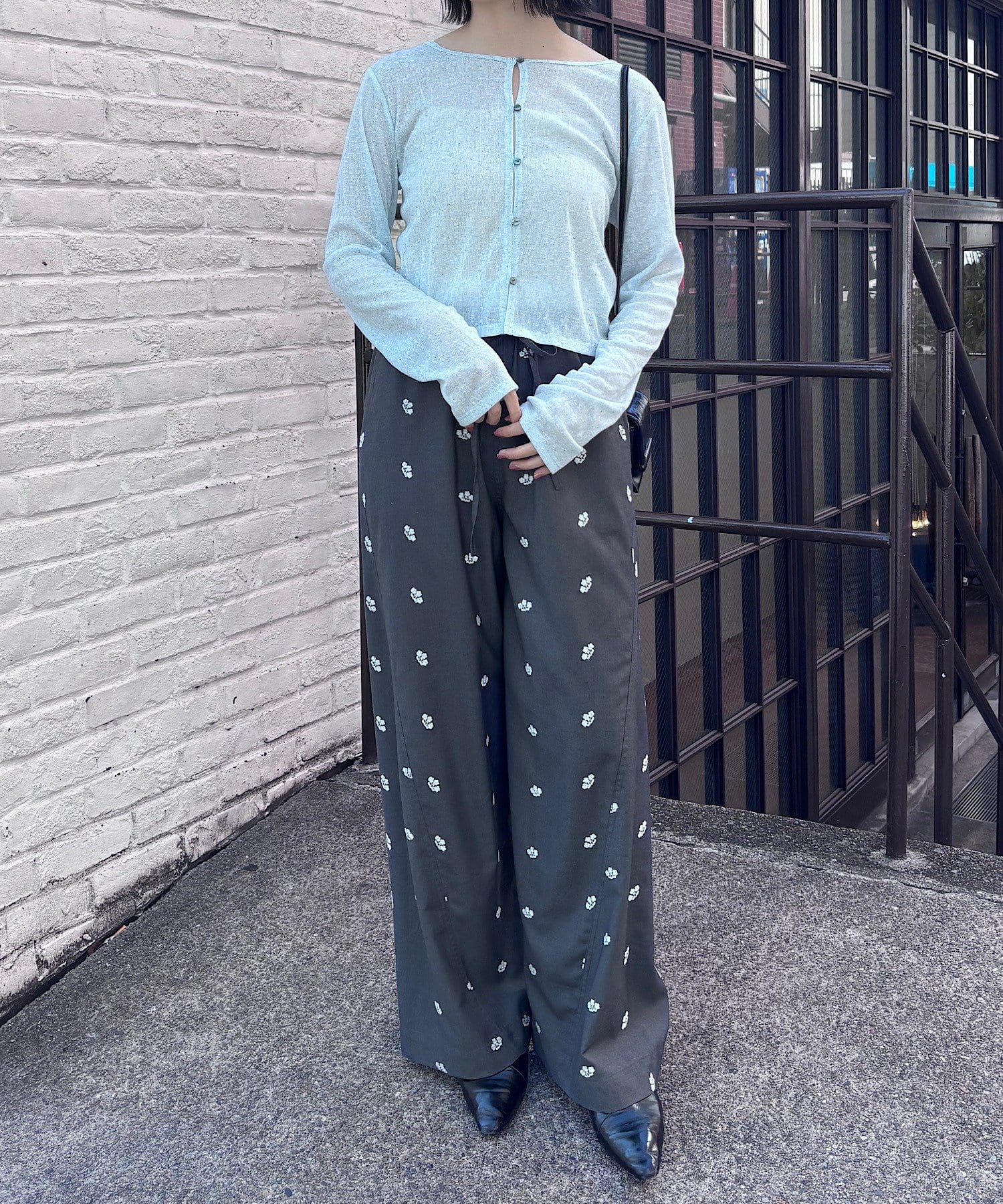 Kastane(カスタネ) 【3.20(金)12:00発売/4色展開/前後2WAY】ラインストーンシアーカットソー