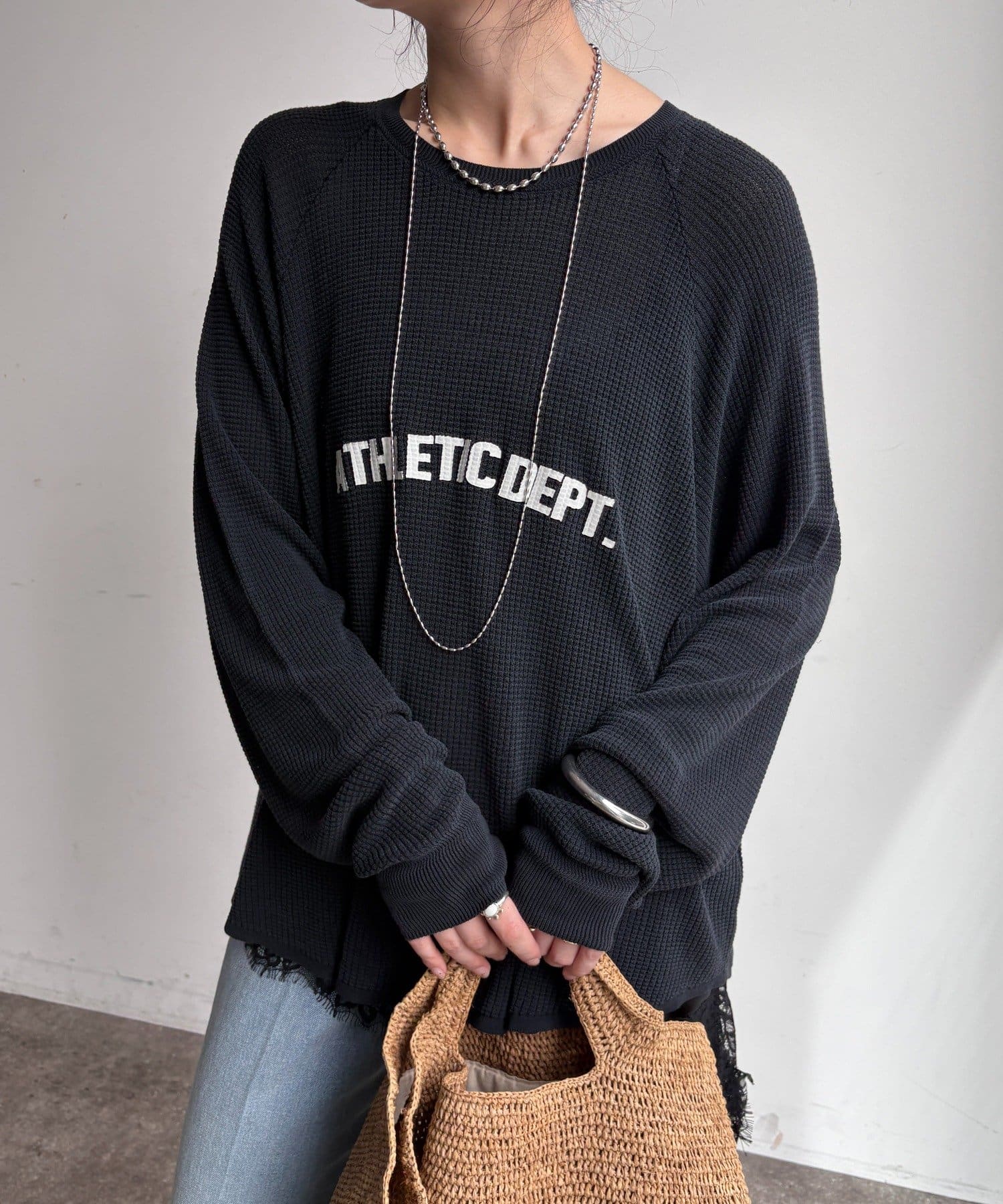 DOUDOU(ドゥドゥ) ワッフル編みロゴプリントニット