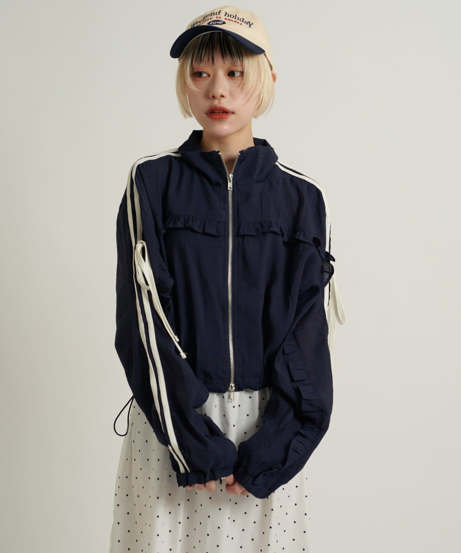 w closet(ダブルクローゼット) 【2サイズ展開/5色展開】シアーフリルブルゾン