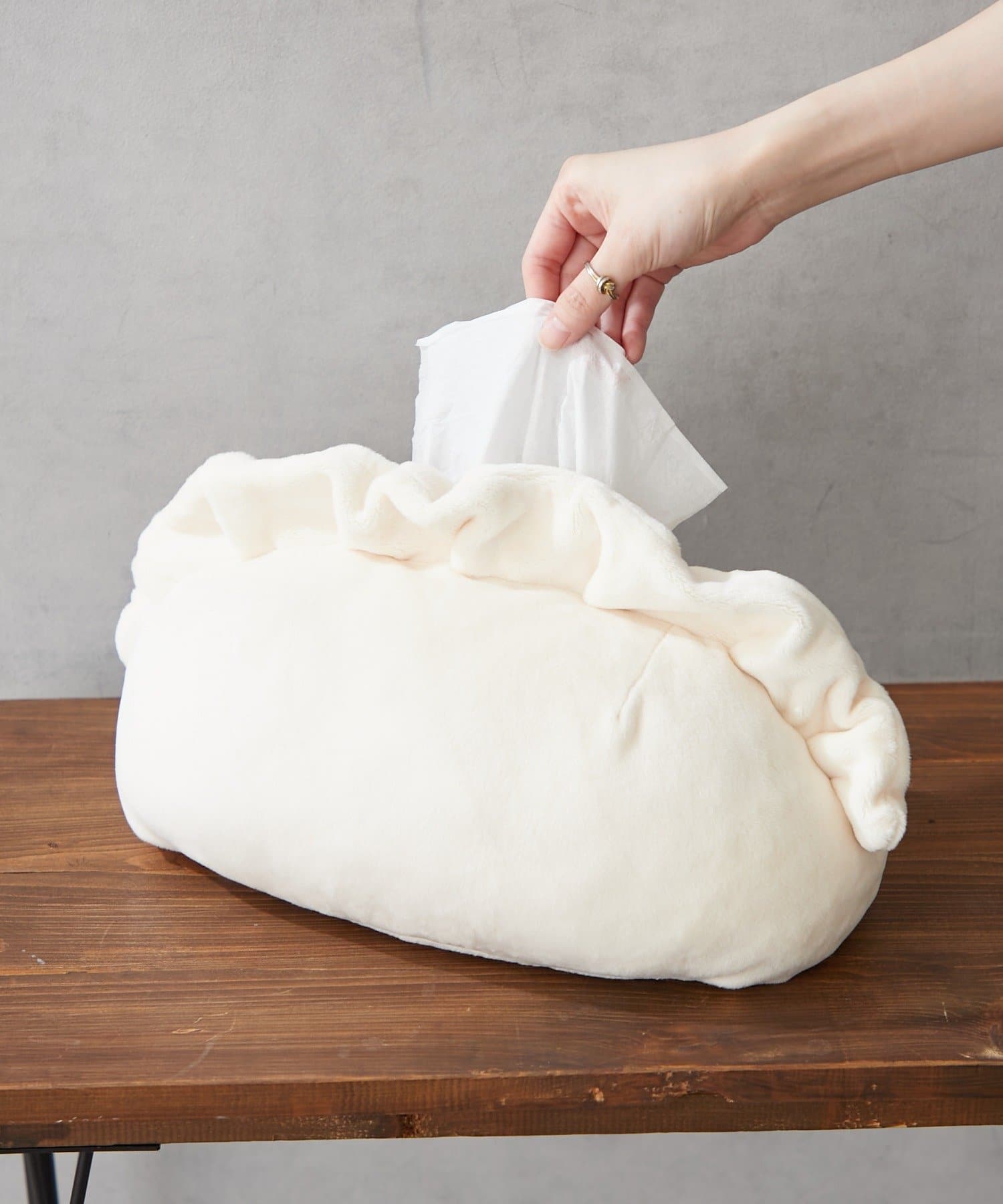 BIRTHDAY BAR(バースデイバー) ギョウザ　ティッシュカバー