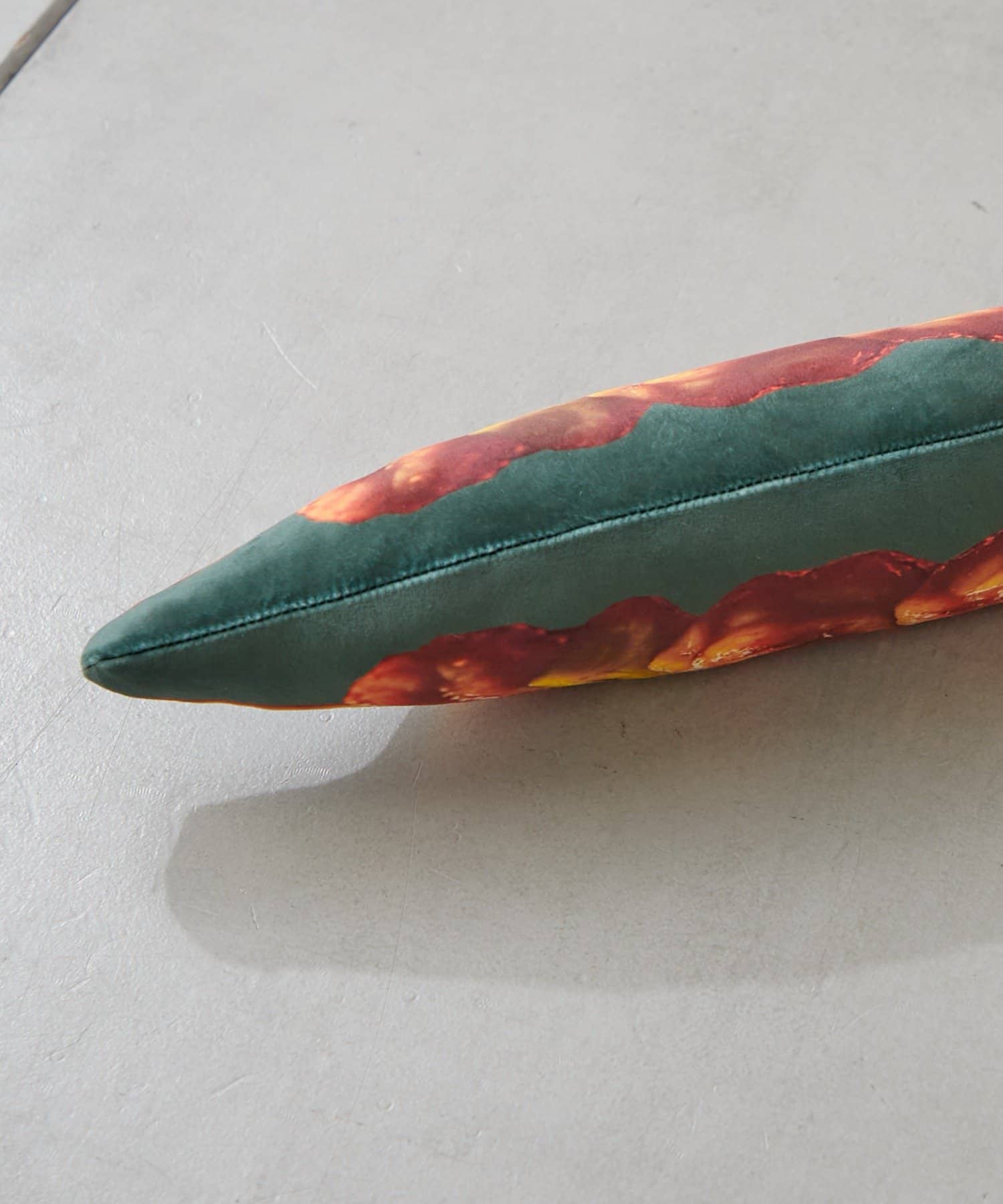 BIRTHDAY BAR(バースデイバー) ヤキトリ　クッション