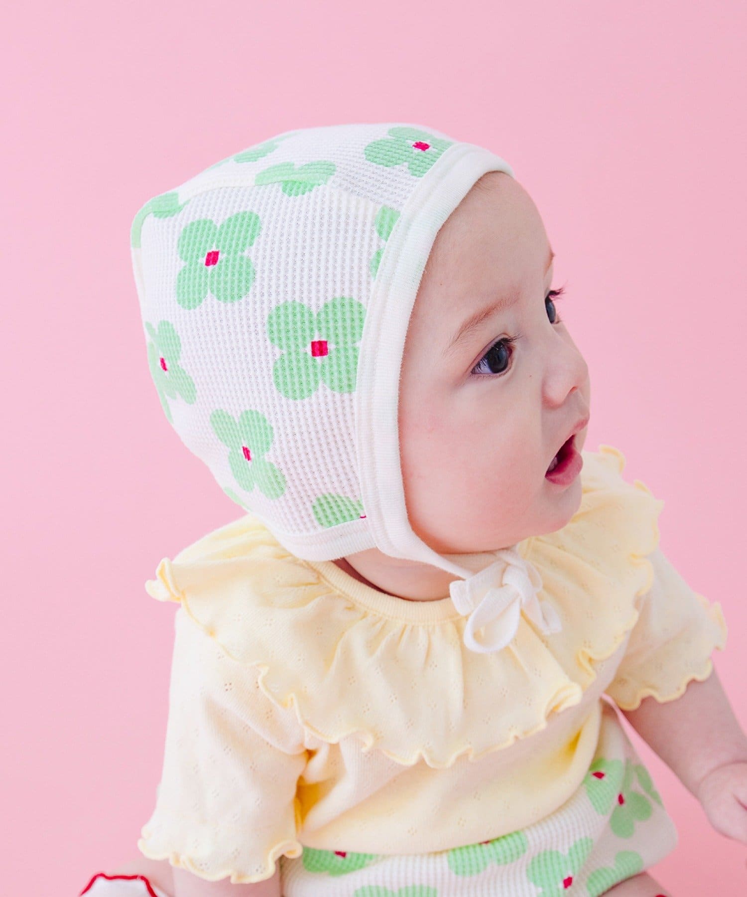 3COINS(スリーコインズ) ワッフルボンネット